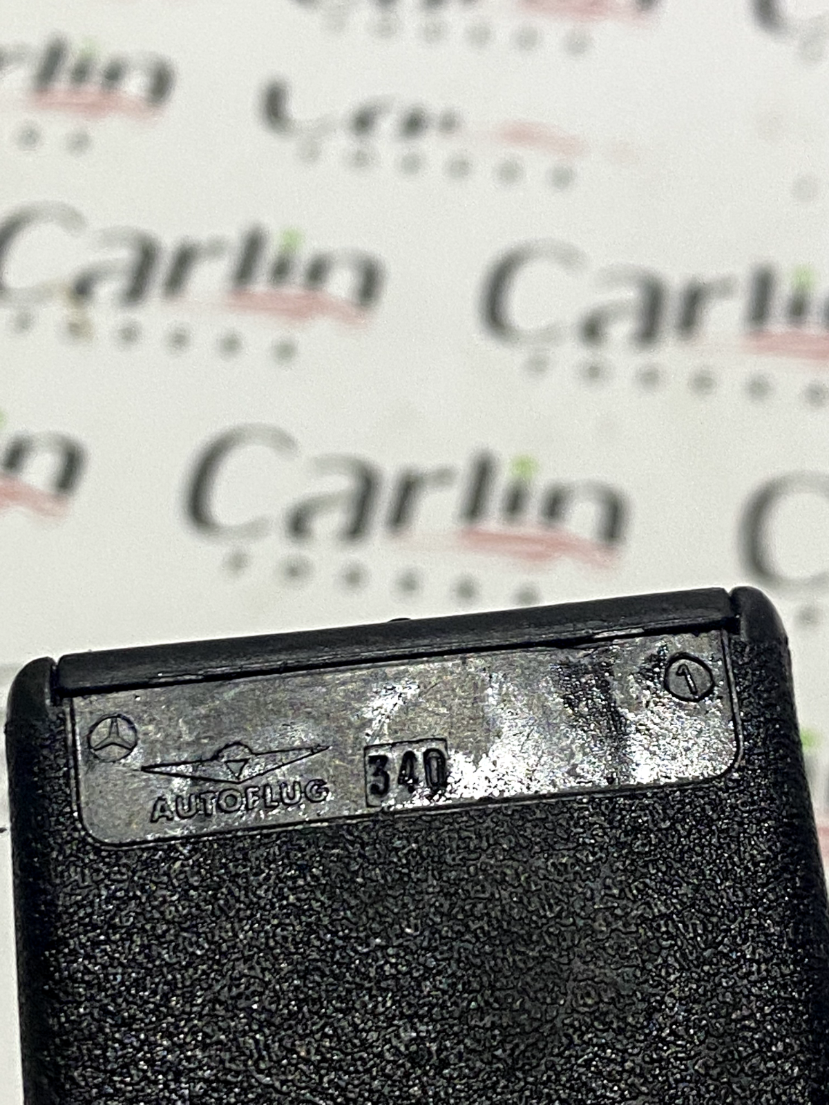 Boucle de ceinture de sécurité Mercedes W201 - 2018606069