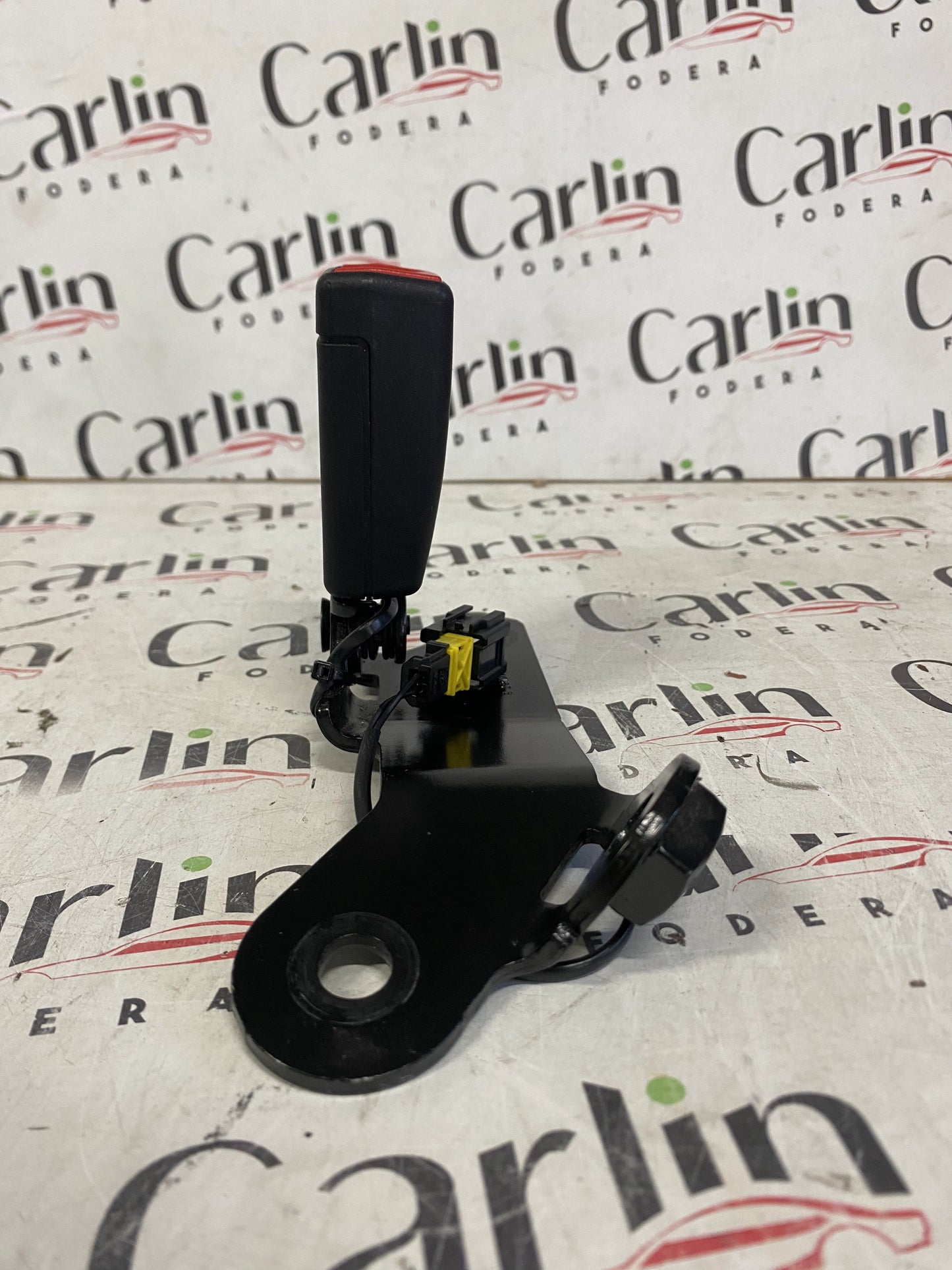 Aggancio Cintura Sicurezza Posteriore Centrale FIAT 500X (334) – Cod. 7356560270 3