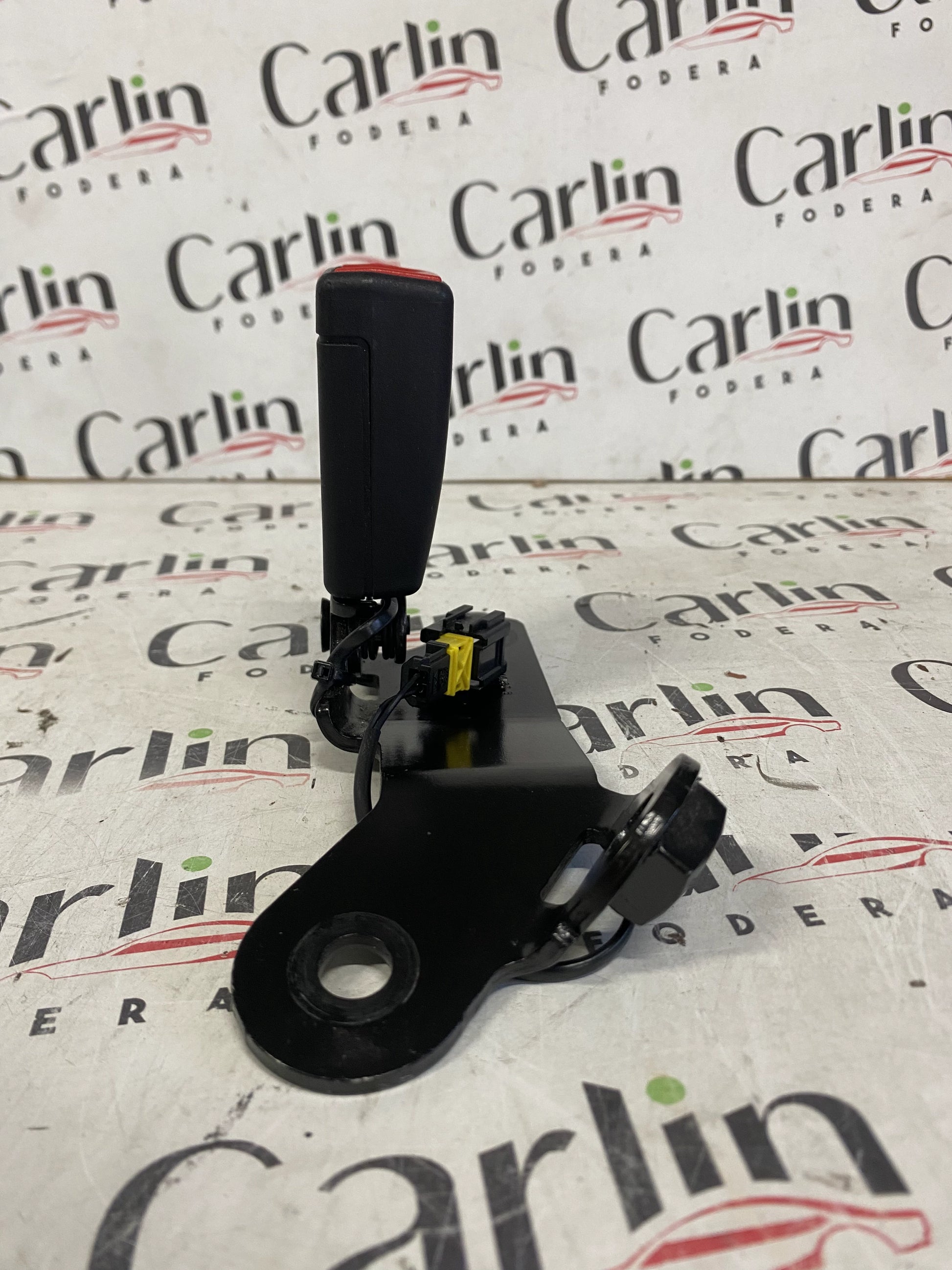 Aggancio Cintura Sicurezza Posteriore Centrale FIAT 500X (334) – Cod. 7356560270 3