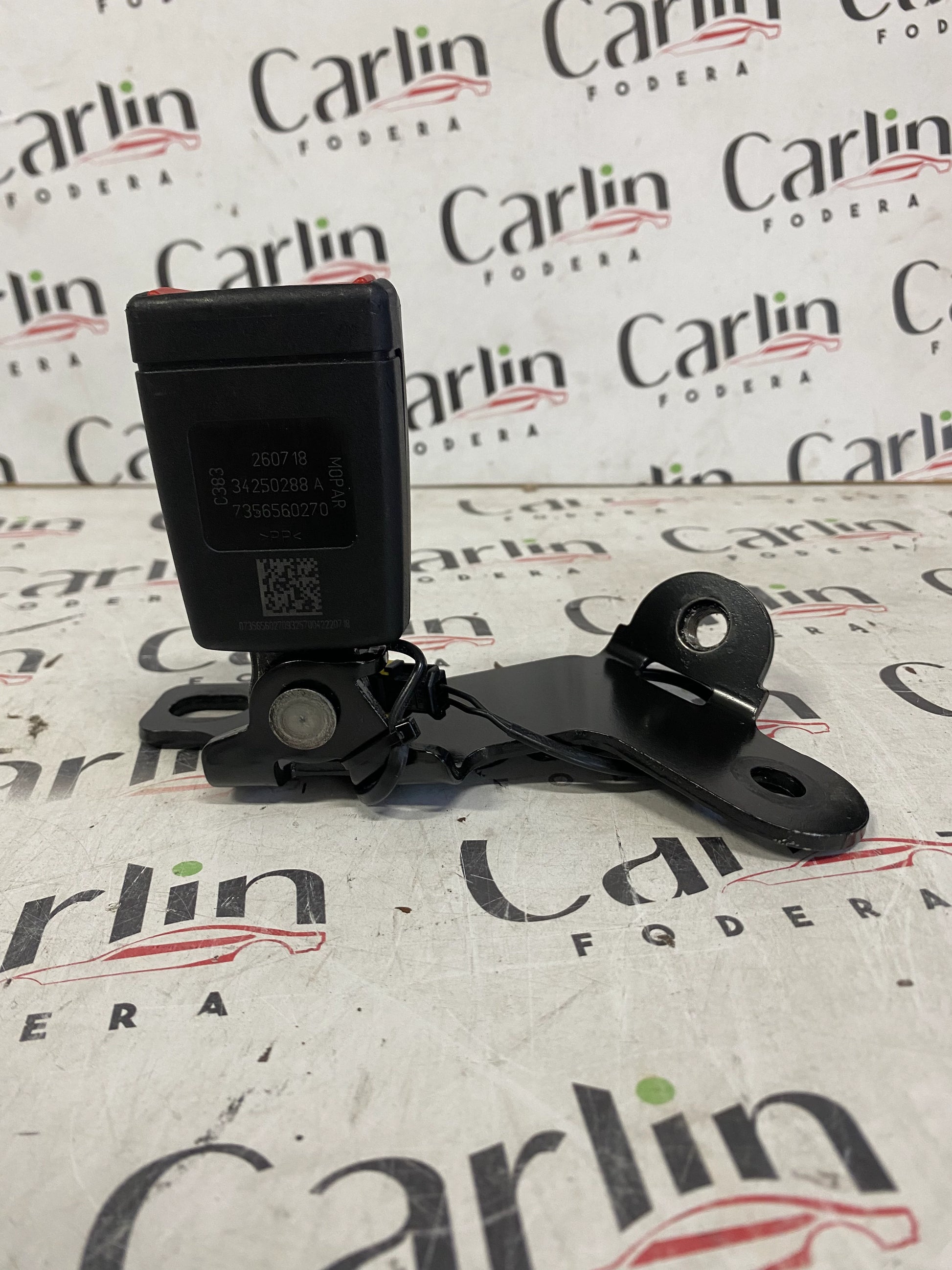 Aggancio Cintura Sicurezza Posteriore Centrale FIAT 500X (334) – Cod. 7356560270 4