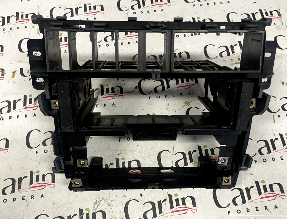 Alloggiamento Radio Console Centrale AUDI A4 B5 8D0857007C