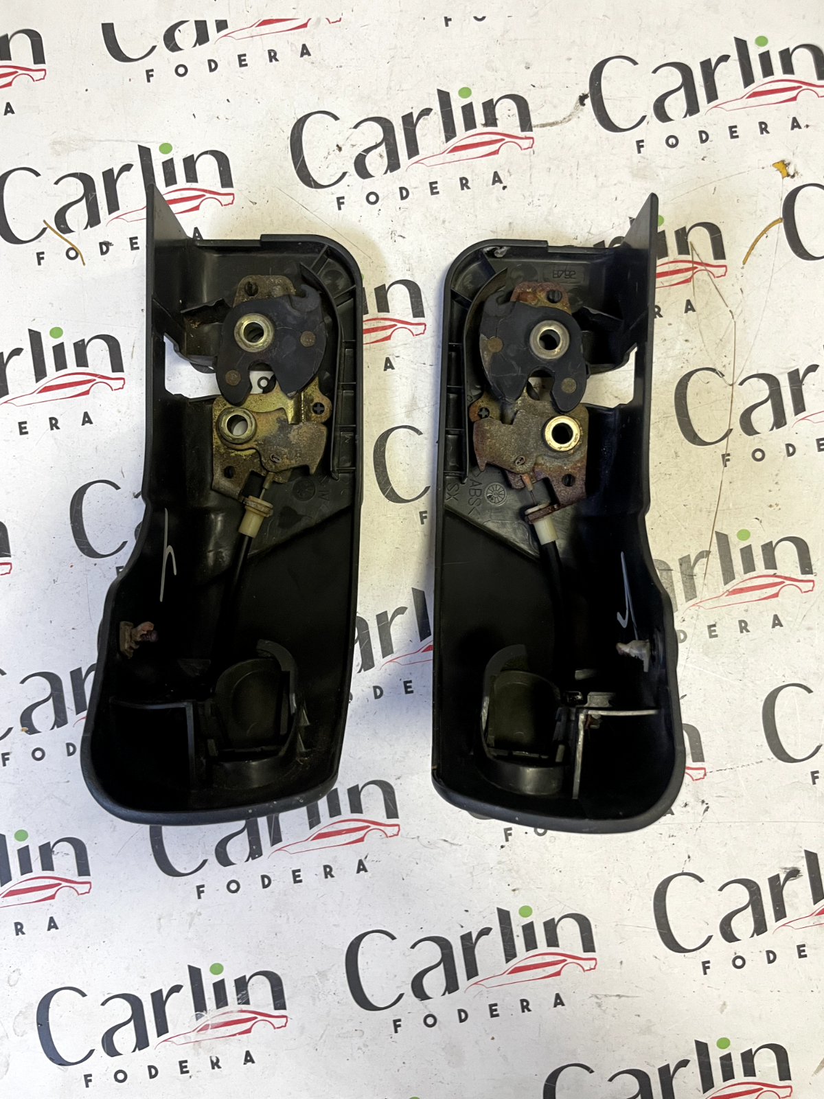 Chiusura Sedile Posteriore SX e DX Lancia Y Elefantino (840) detail 2