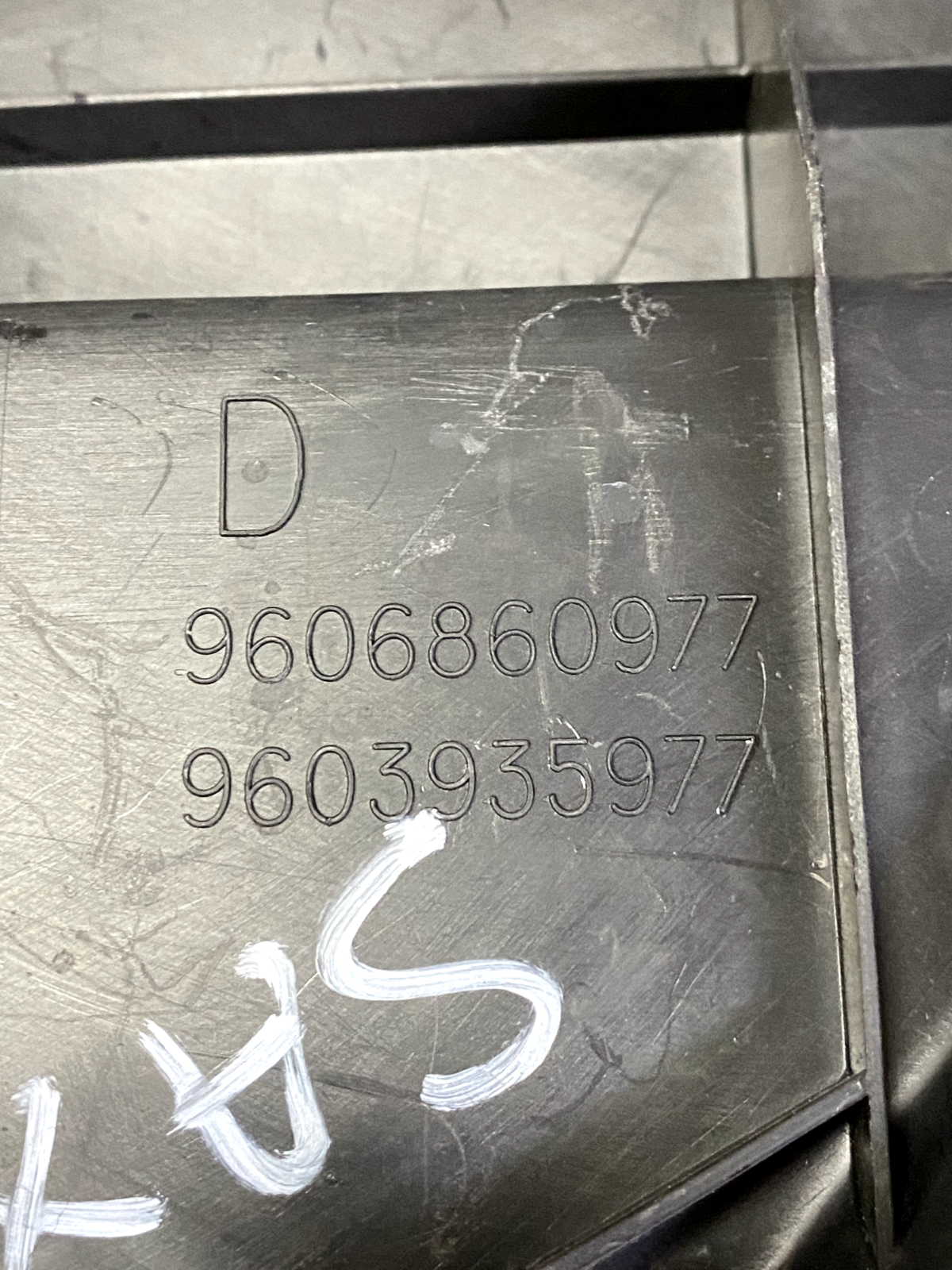 Coppia Reggimensola Peugeot 106 MK2/Citroën Saxo detail 2