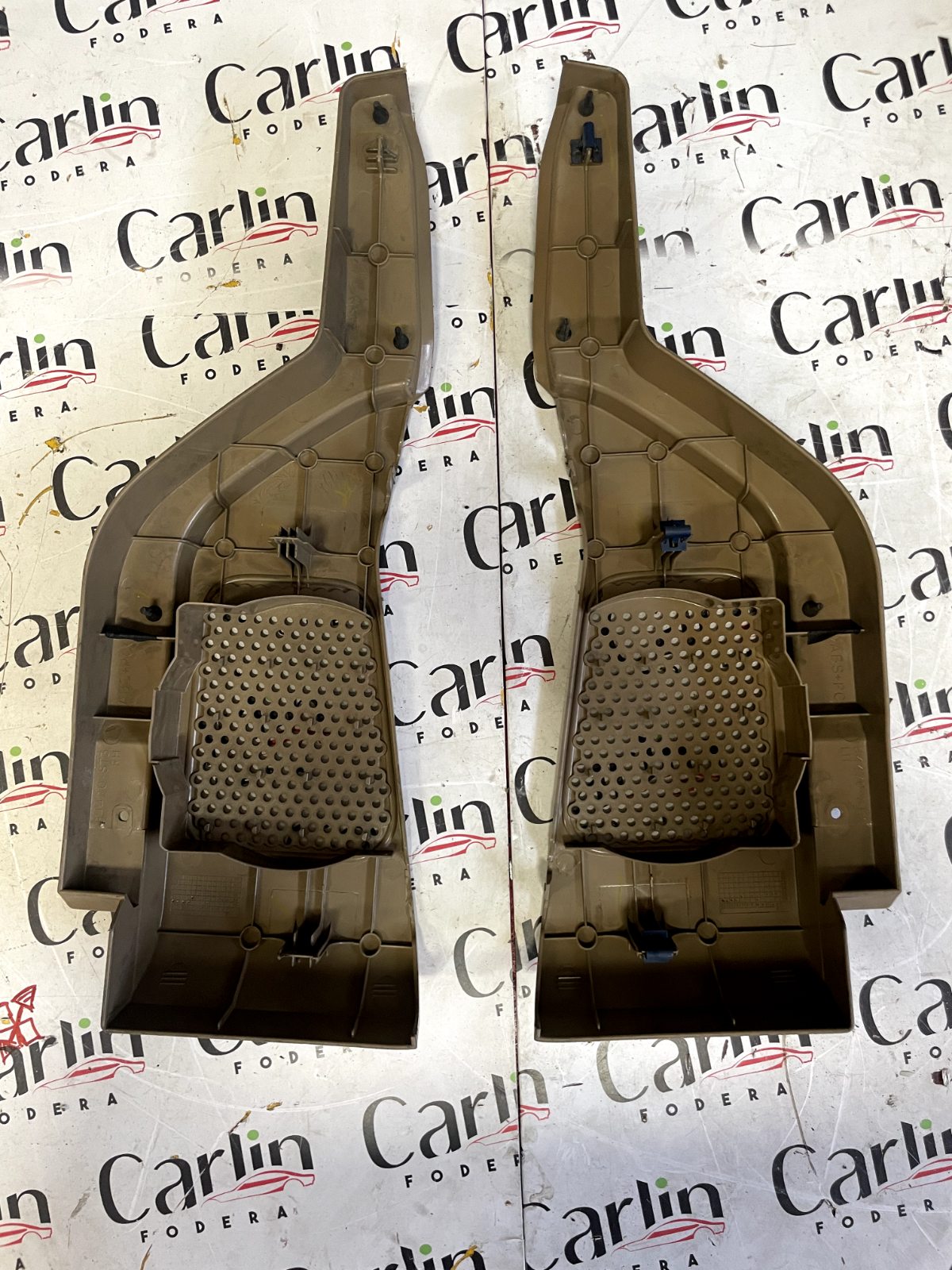 Coppia Supporto Cappelliera Rover 400-420 (1998) 84420ST3/84470ST3 detail