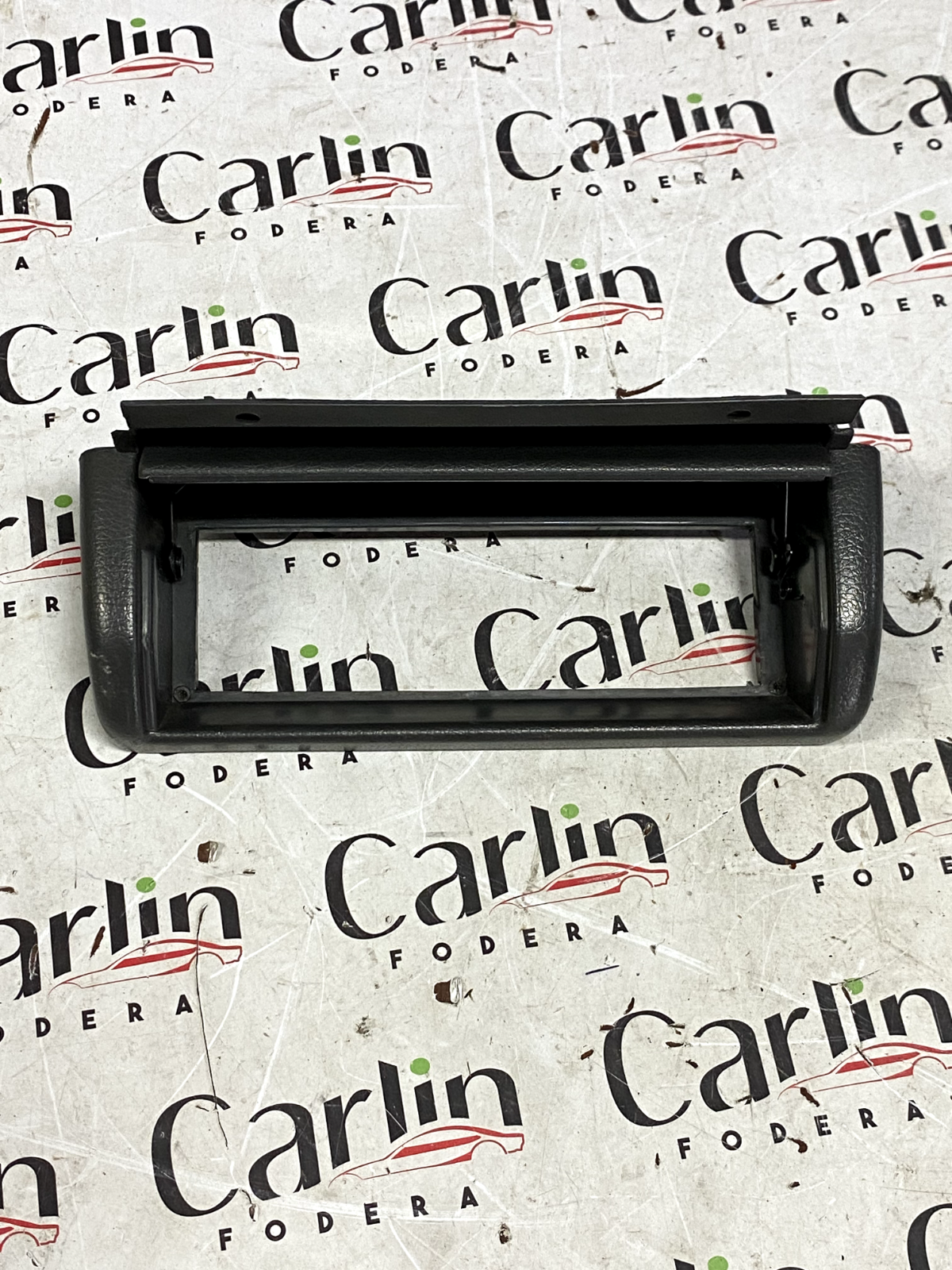 Copri Radio Renault Clio (1990-1996) 7700798695 detail