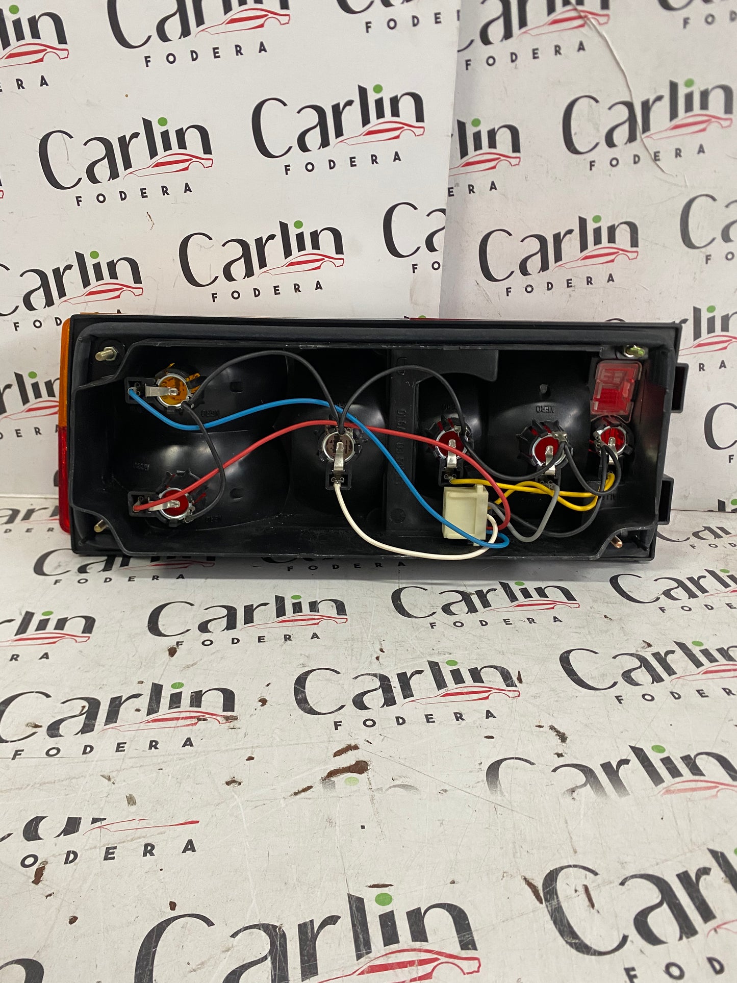 FANALE POSTERIORE DESTRO – FIAT 131 ABARTH – OEM 296007 3