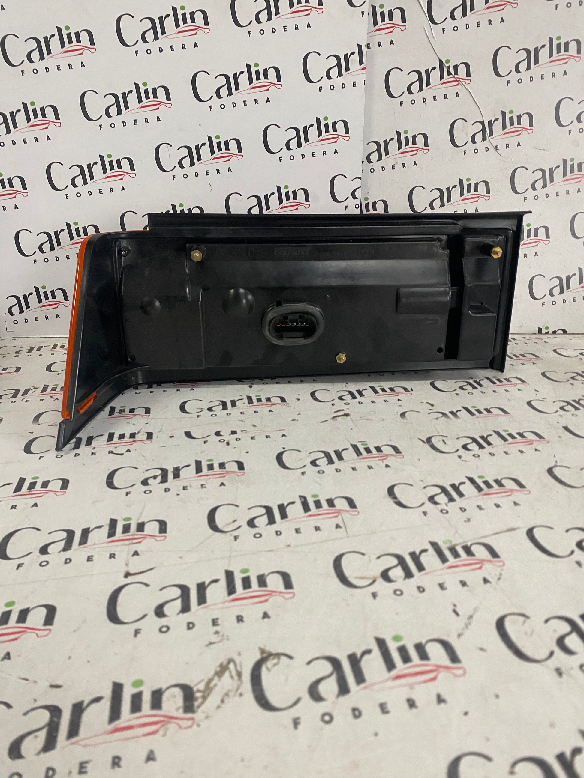 FANALE POSTERIORE DESTRO – FIAT RITMO II SERIE (1983-1988) – 7569250 / 12242719 2