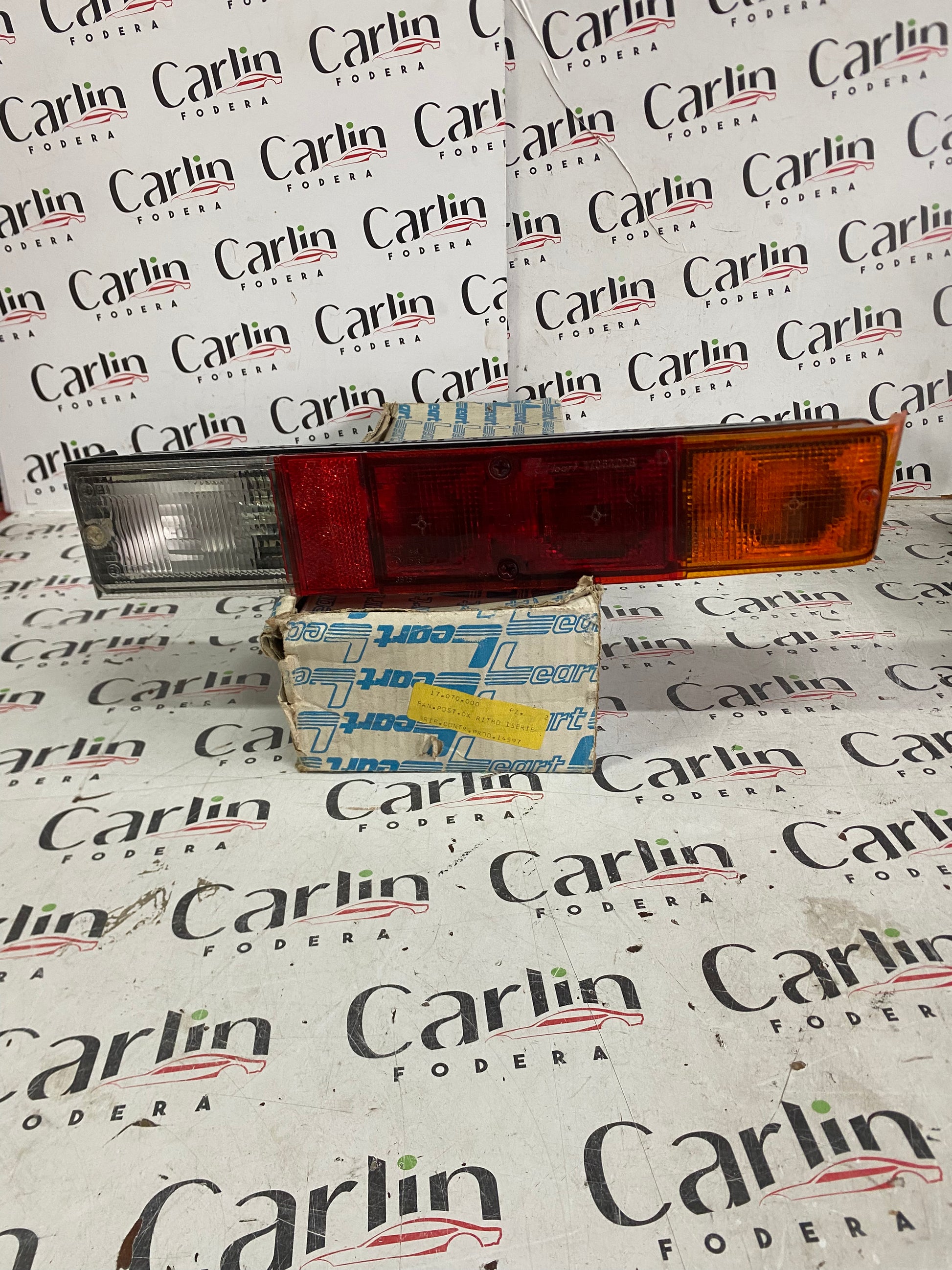 FANALE POSTERIORE DESTRO NUOVO – FIAT RITMO 1ª SERIE – 17064028