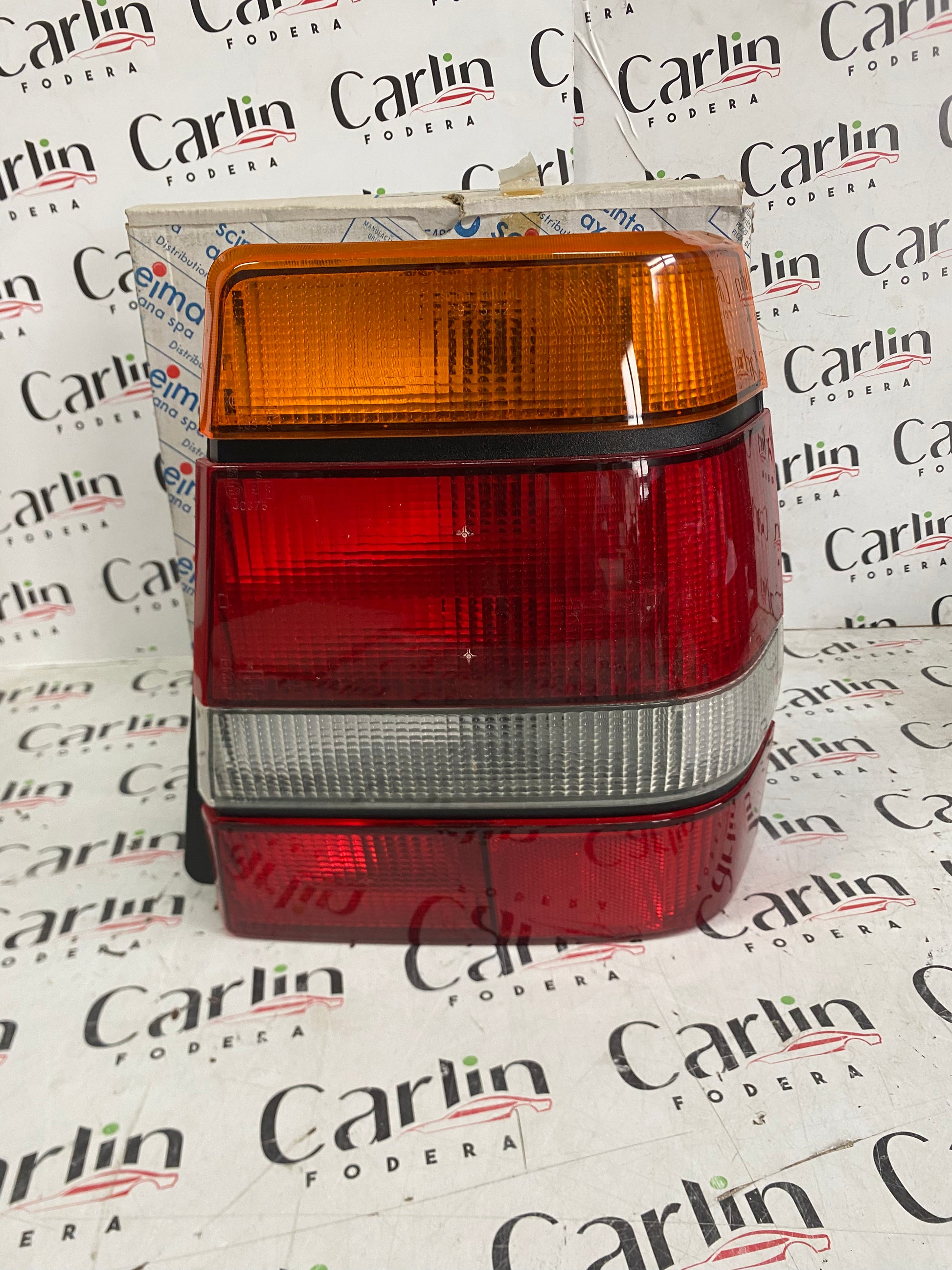 FANALE POSTERIORE DESTRO NUOVO – LANCIA THEMA 1ª SERIE (1984-1988)  297502