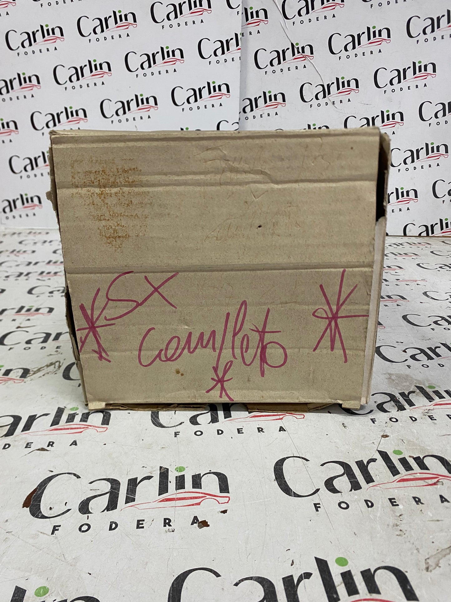 FANALE_POSTERIORE_SINISTRO_FIAT_127_L_CL_C_44173532_CON_PORTALAMPADA_3 8