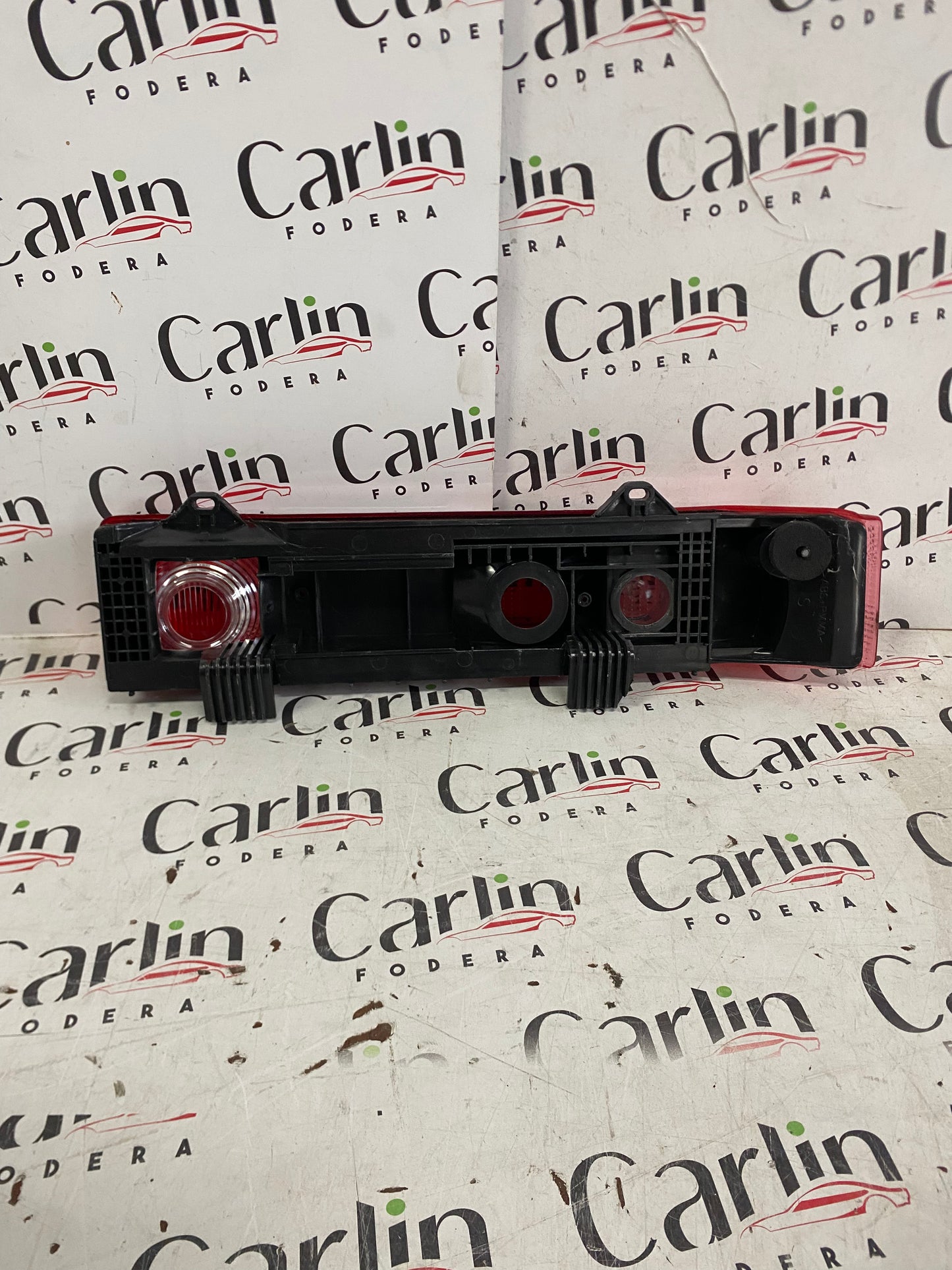 FANALE POSTERIORE SINISTRO NUOVO – FIAT CINQUECENTO (170) – 44218635SFANALE POSTERIORE SINISTRO NUOVO – FIAT CINQUECENTO (170) – 44218635S 2