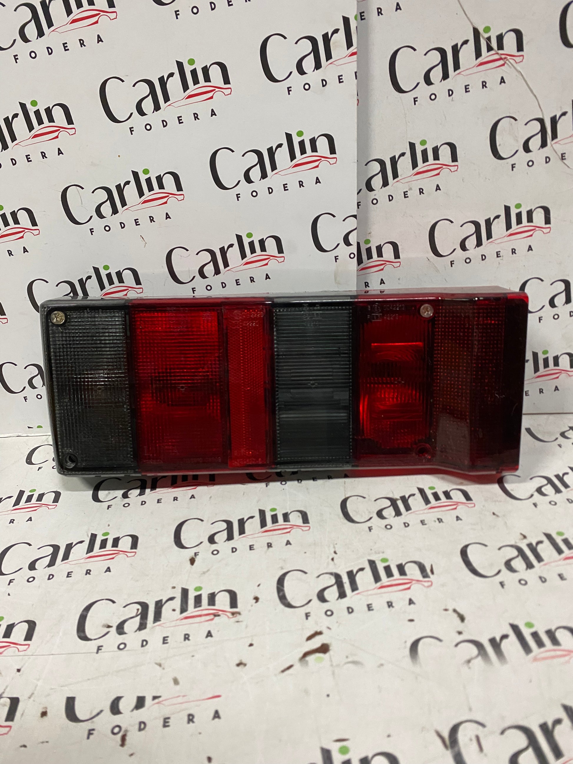 FANALE POSTERIORE SINISTRO NUOVO – LANCIA Y10 / AUTOBIANCHI Y10 – OEM 7618550 2