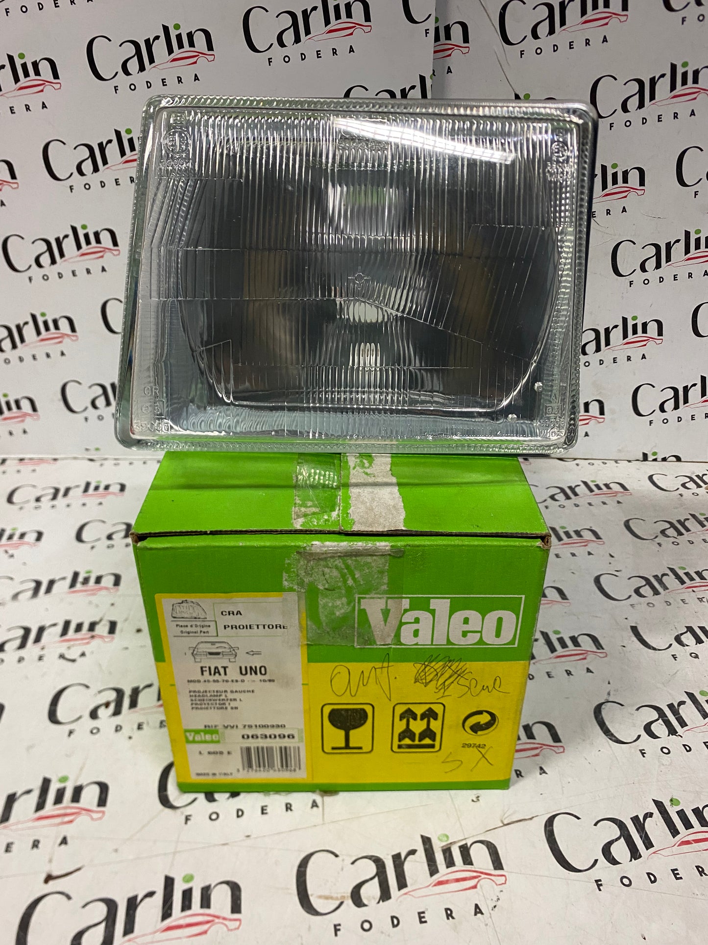 FARO ANTERIORE SINISTRO NUOVO – FIAT UNO – VALEO 063096 11