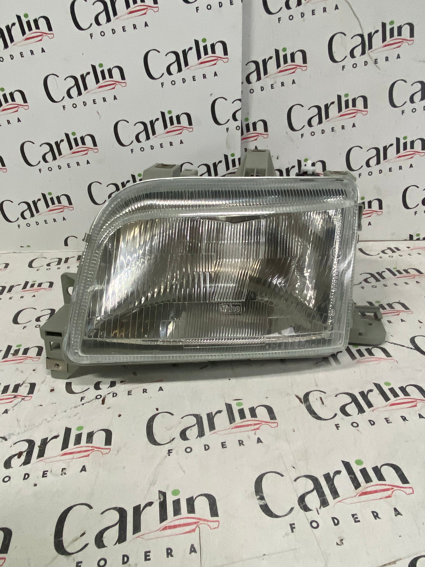 FARO ANTERIORE SINISTRO – RENAULT CLIO 16V 1990-1996 – 084237 1