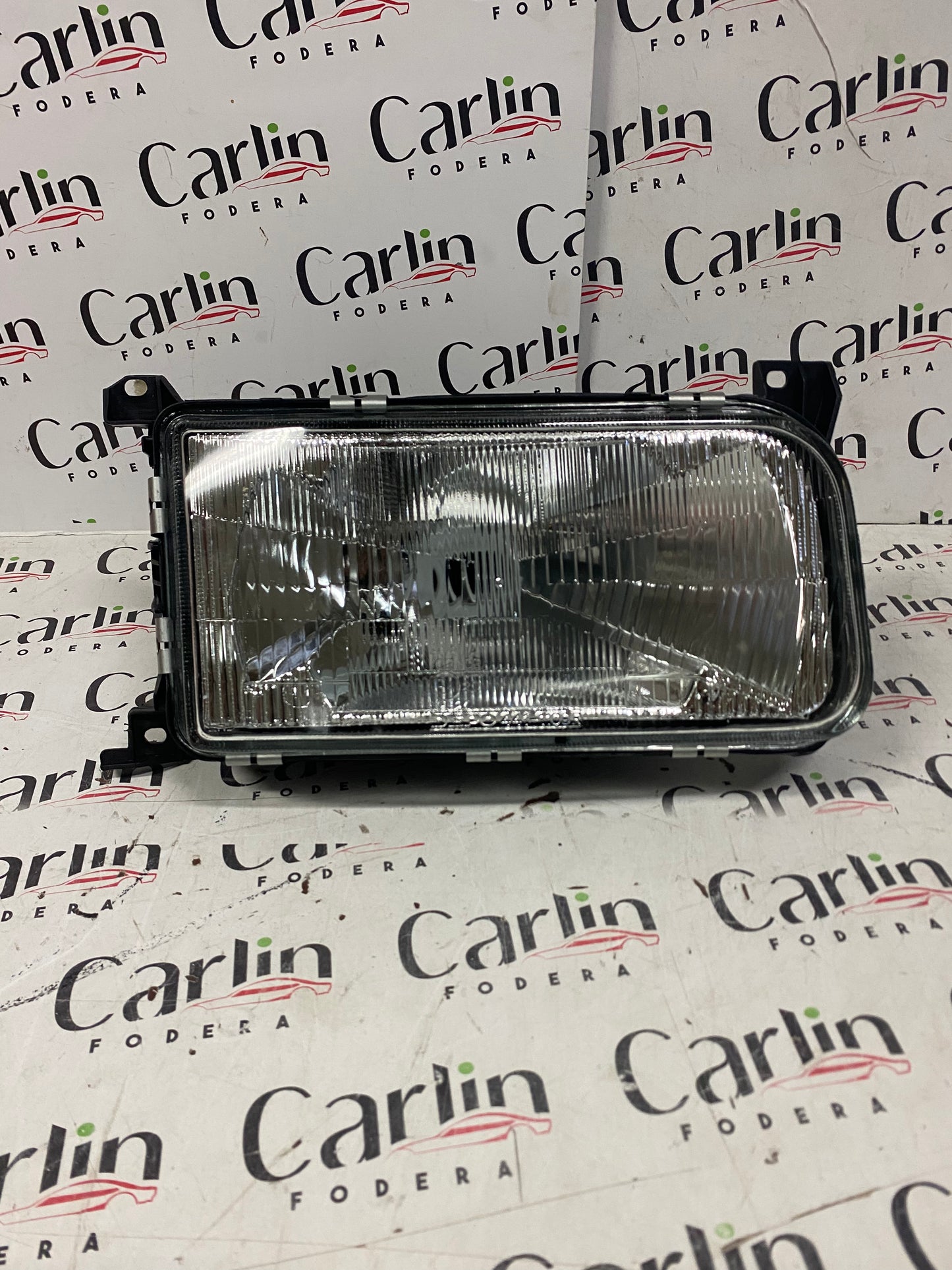 FARO ANTERIORE SINISTRO – VOLKSWAGEN PASSAT – DEPO 441-1109-LD-E 1