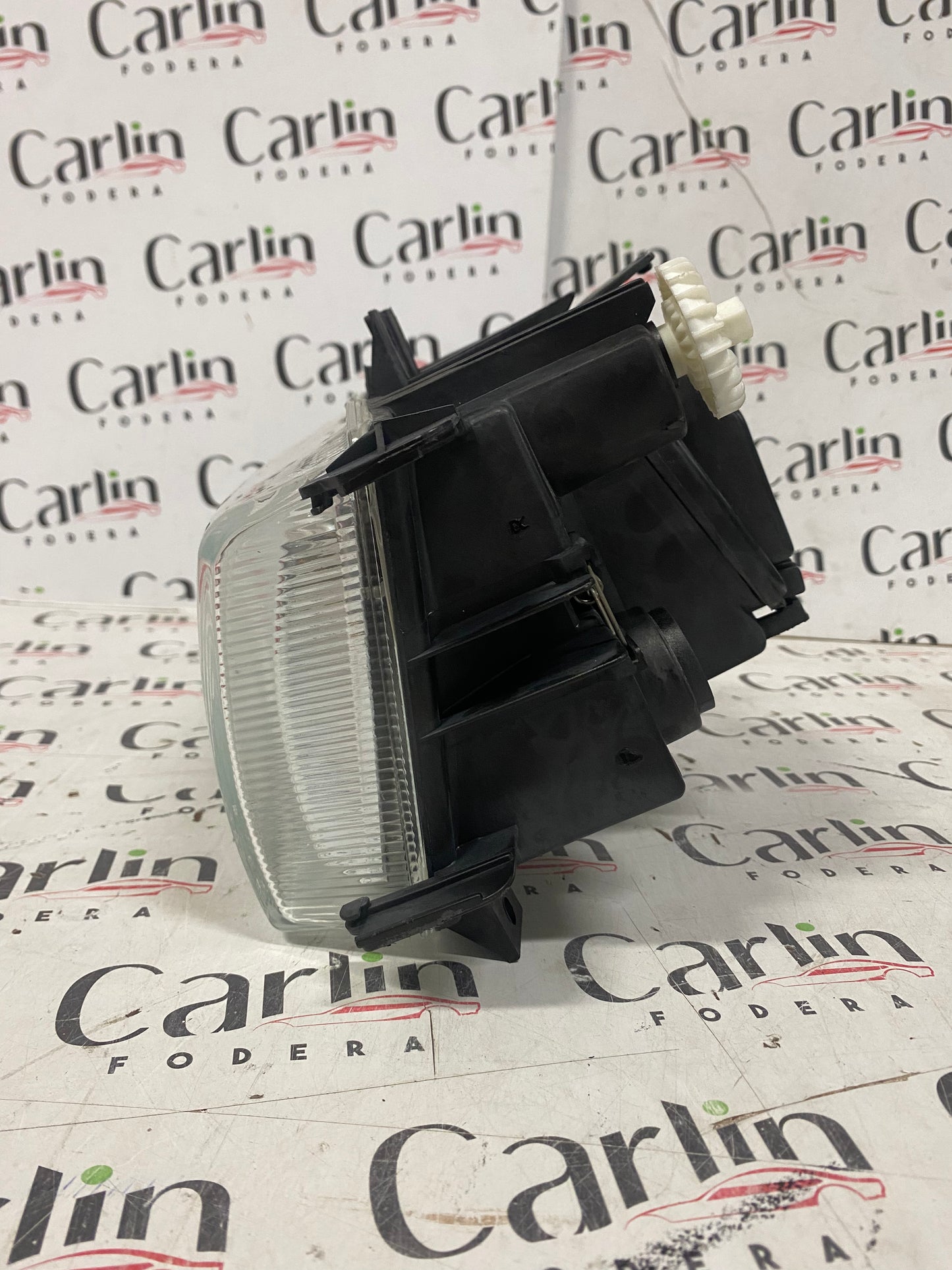 FARO ANTERIORE SINISTRO – VW POLO 4 PORTE 1996-1999 – 085818 2