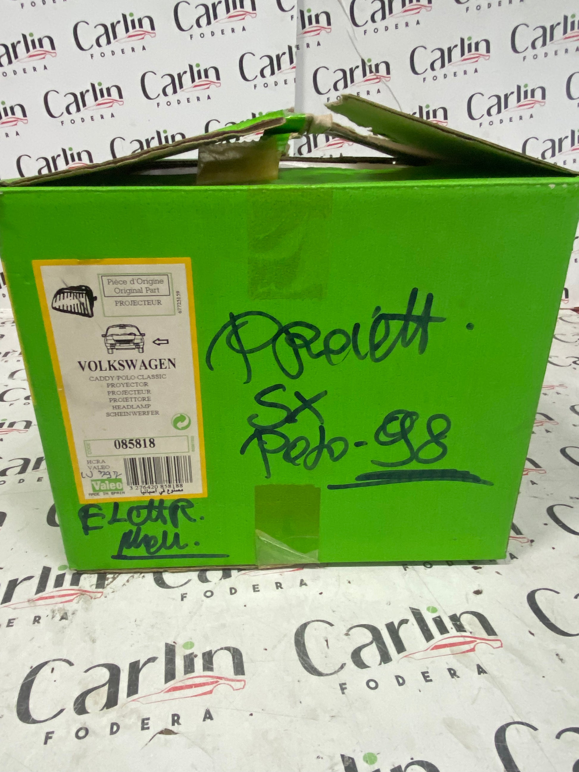 FARO ANTERIORE SINISTRO – VW POLO 4 PORTE 1996-1999 – 085818 6