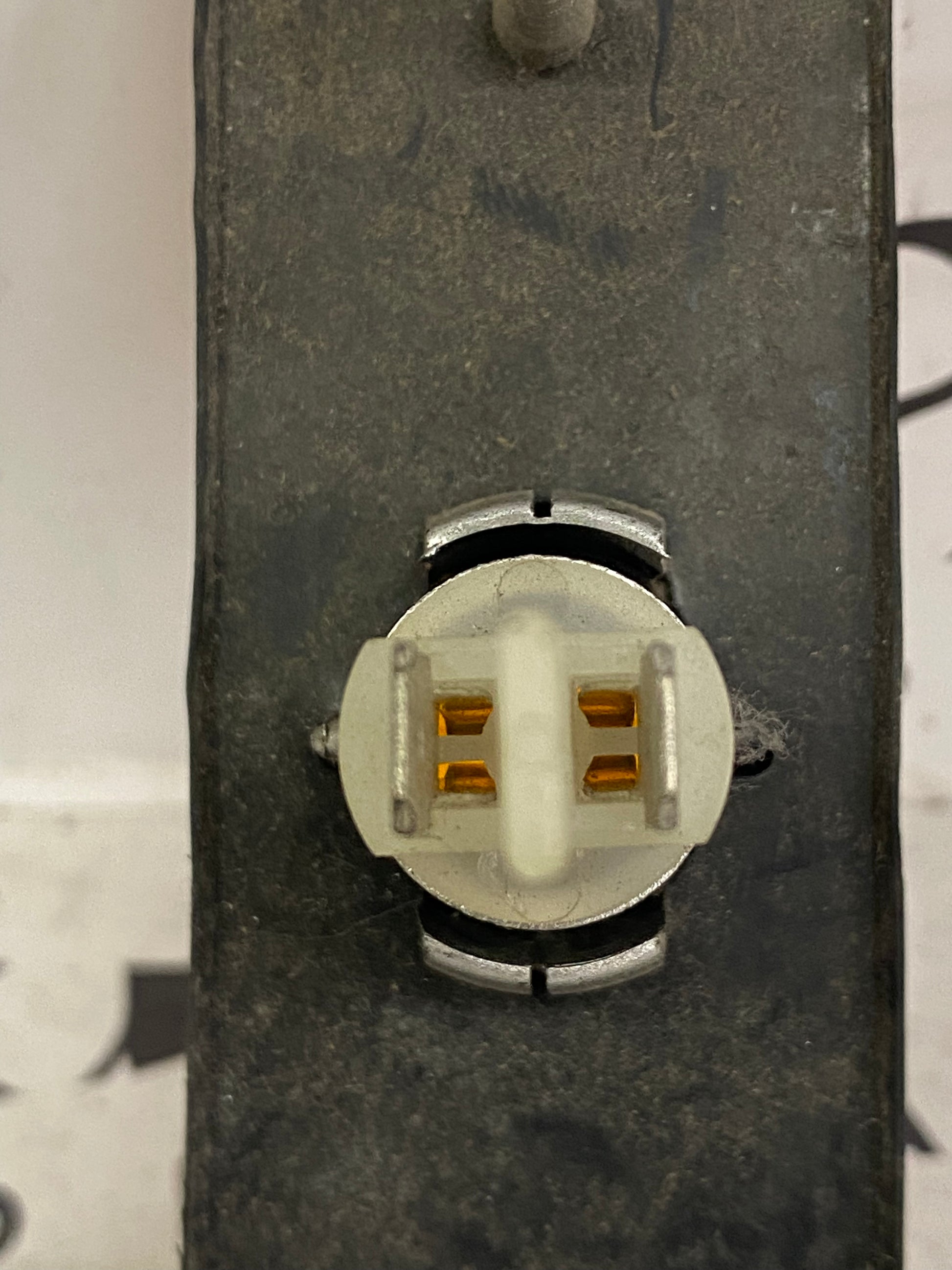 FRECCIA  – LANCIA PRISMA (1986-1989) / LANCIA THEMA I SERIE (1984-1988) – 0206900U 2