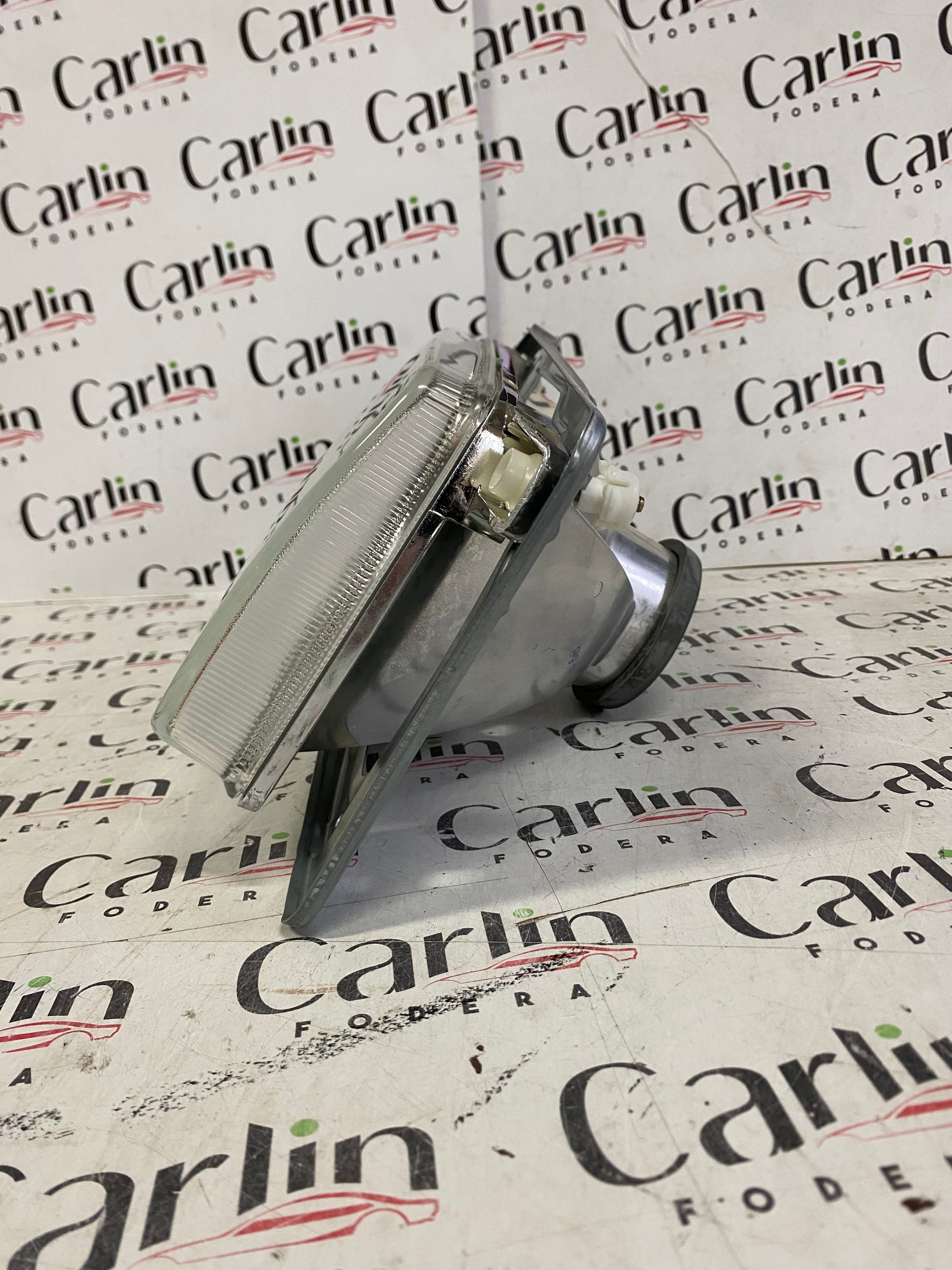 Faro Anteriore Destro VW Jetta II HELLA 1AH004565181 Alogeno 3