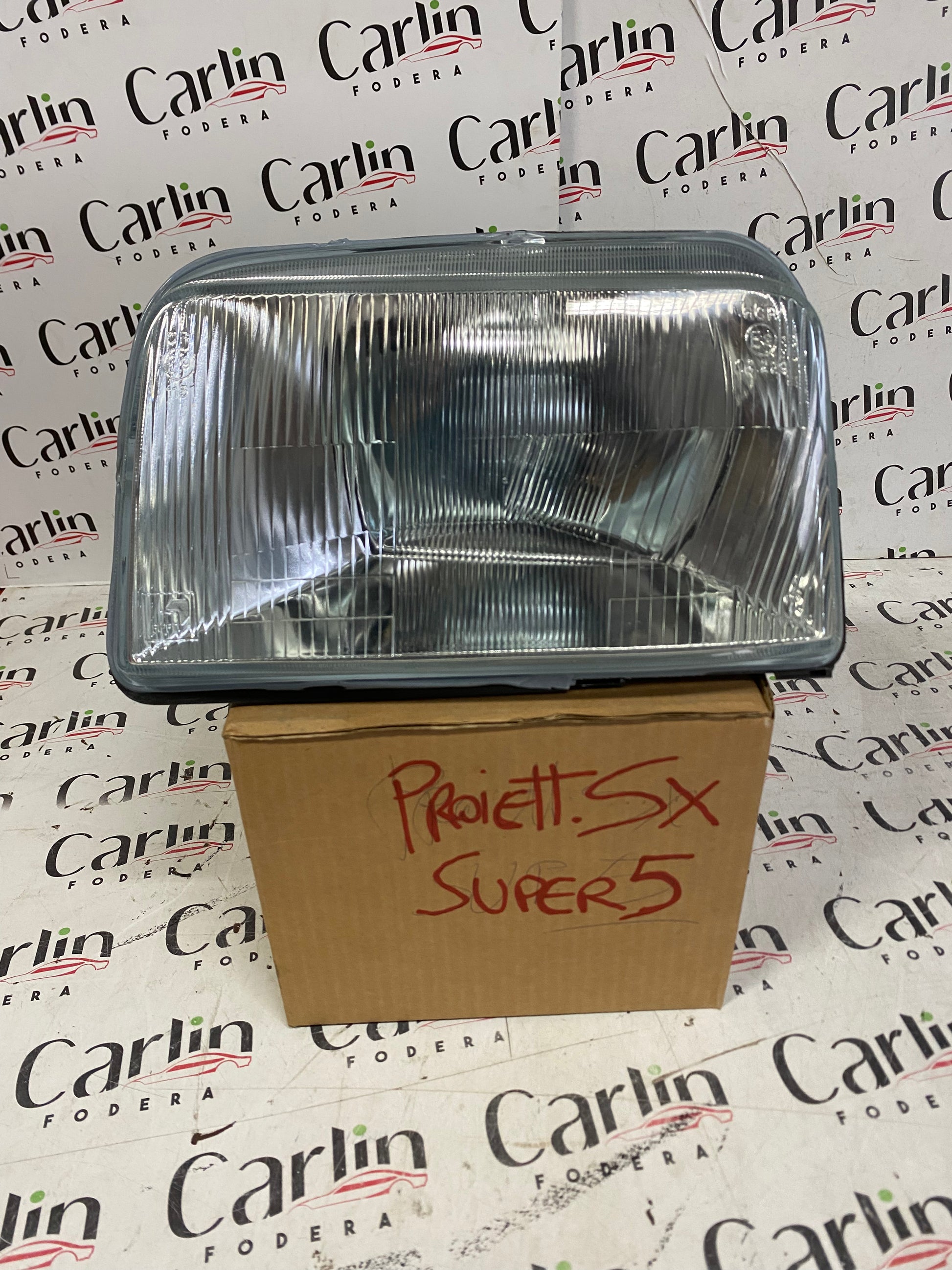 Faro Anteriore Sinistro H4 PEUGEOT 205 – Lato Guida