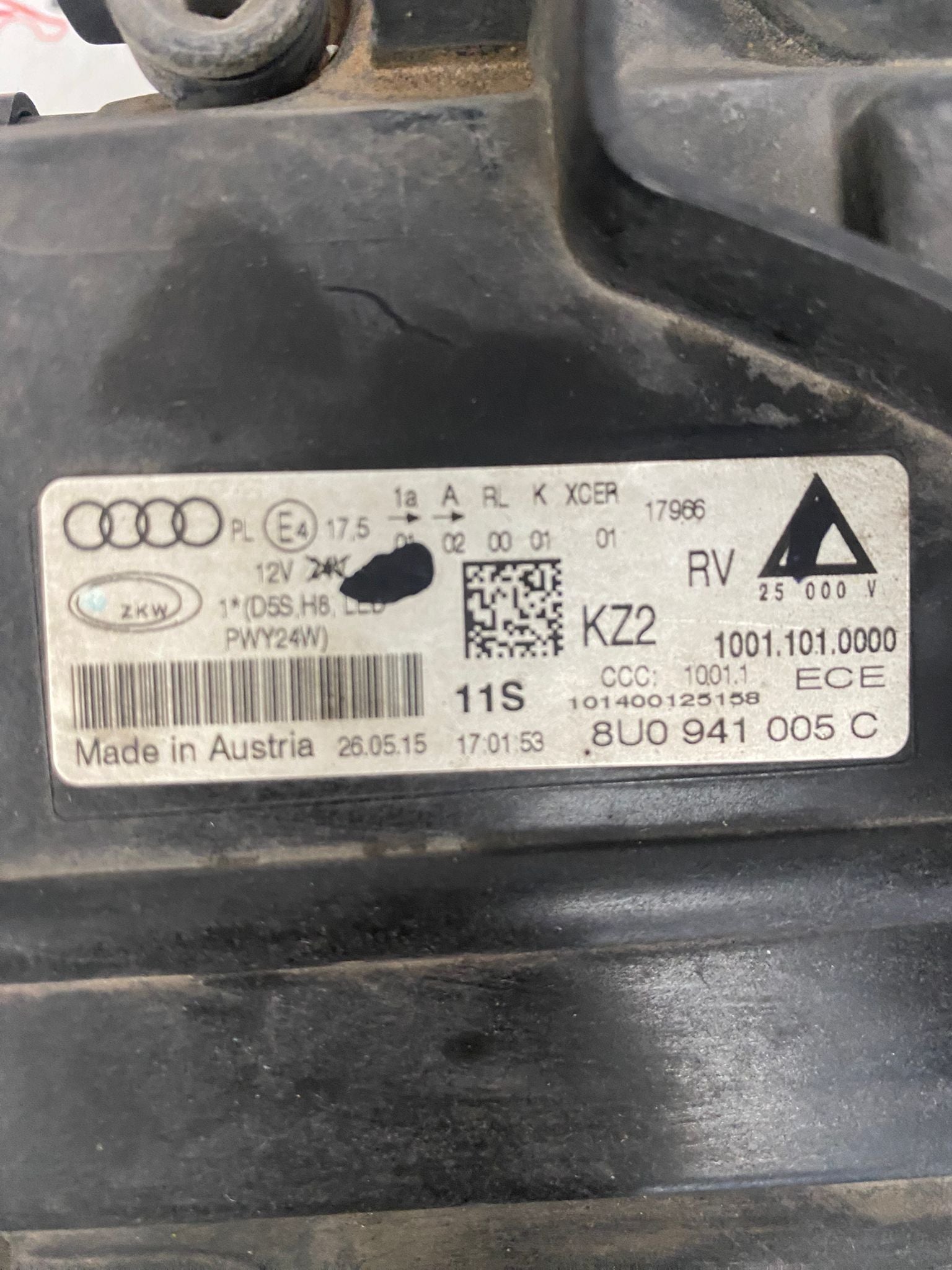 Faro Sinistro Audi Q3 (8UB, 8UG) – OEM 8U0941005C – Xenon4