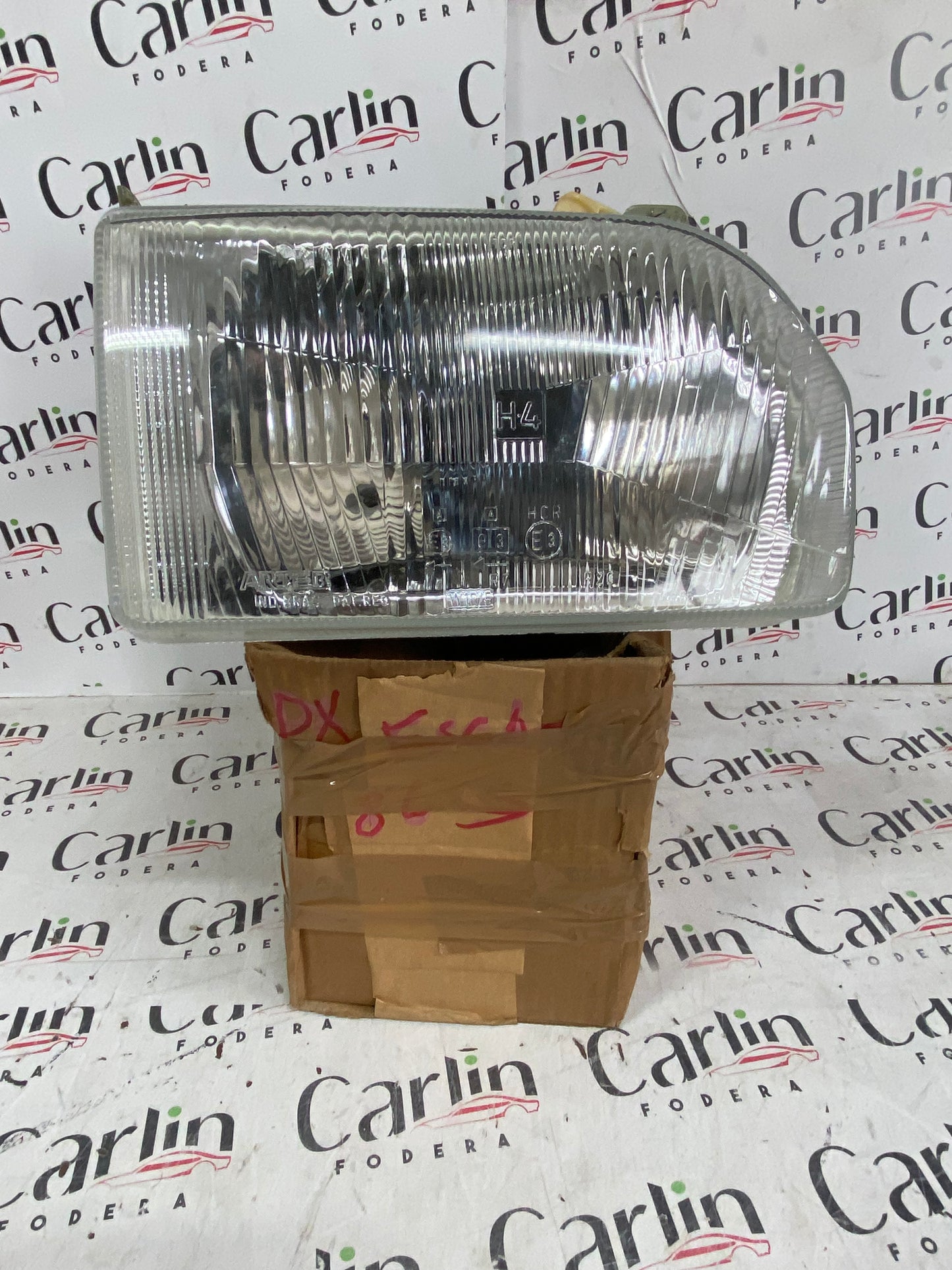 Faro anteriore destro FORD Escort / Orion II 97AX13005AA / 64593