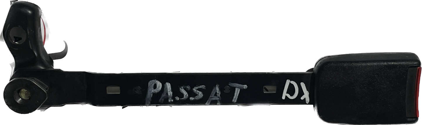 Fibbia Cintura di Sicurezza DX VW Passat - 3B0858472