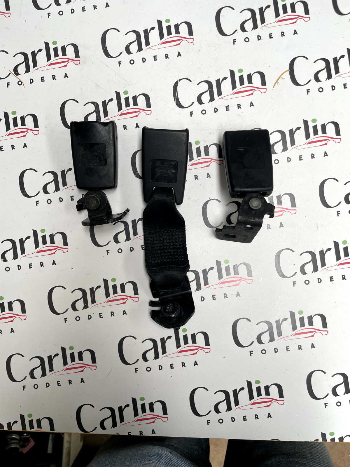 Fibbie Cinture di Sicurezza Posteriori Fiat Punto Abarth 7355017730/735364448/735364449 detail