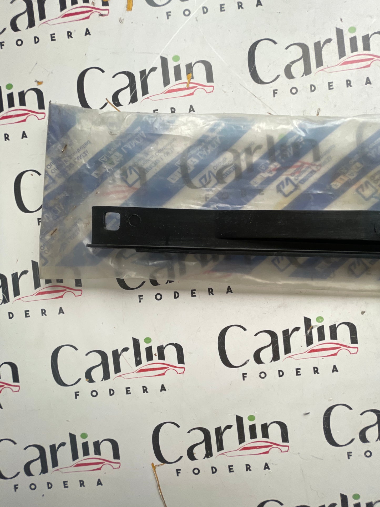 Guarnizione Battitacco Laterale DX Fiat Ducato 5926851 detail