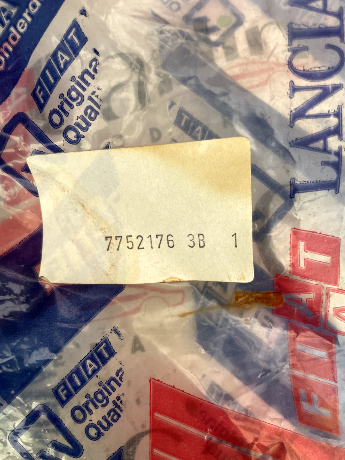 Guarnizione Cofano Presa Aria Fiat Tipo/Tempra 7752176 detail 2