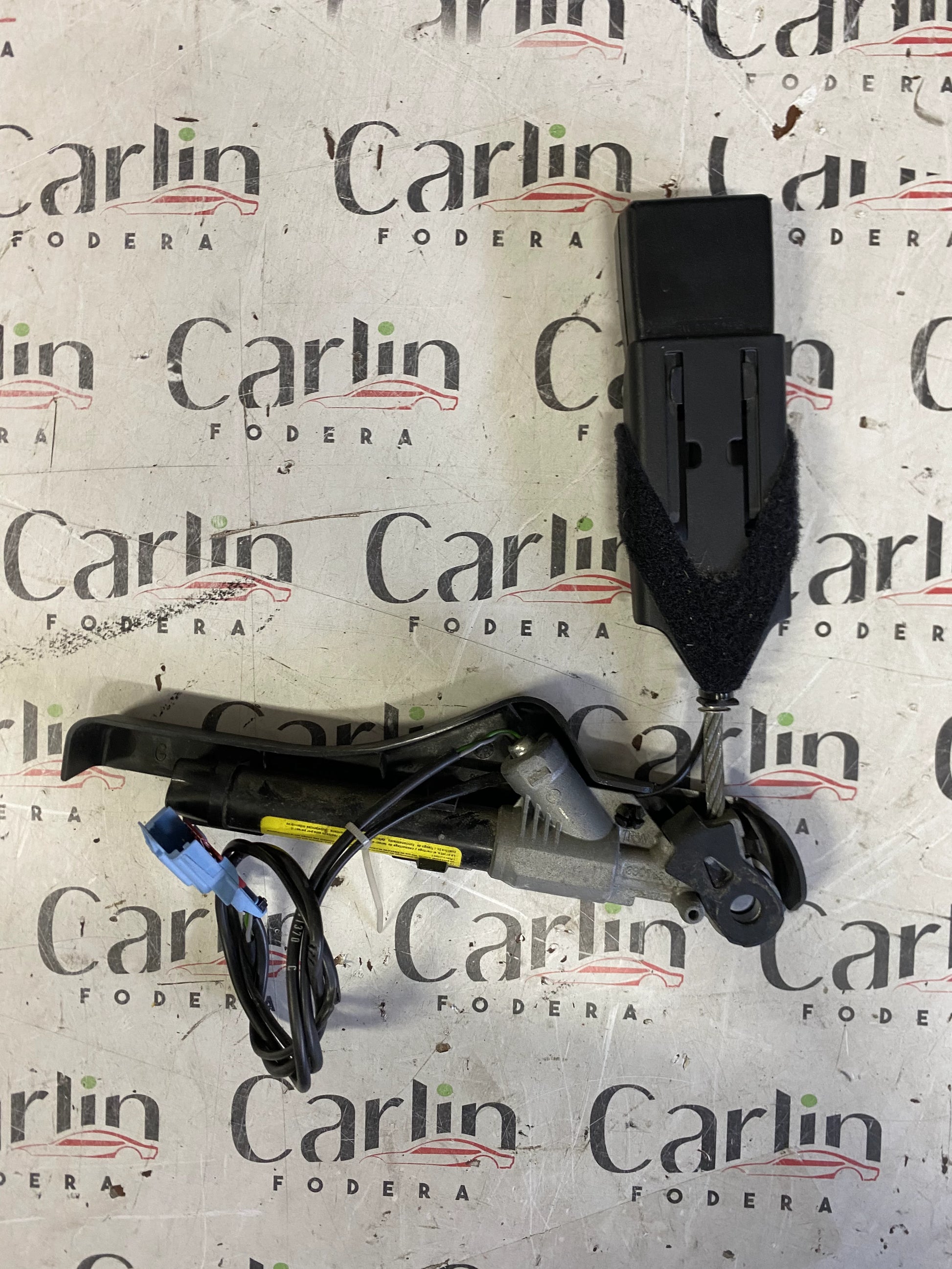 Pretensionatore Cintura Anteriore Sinistra CITROËN C3 I (2002–2005) – Cod. 33022955 | Ricambio Originale Usato 1