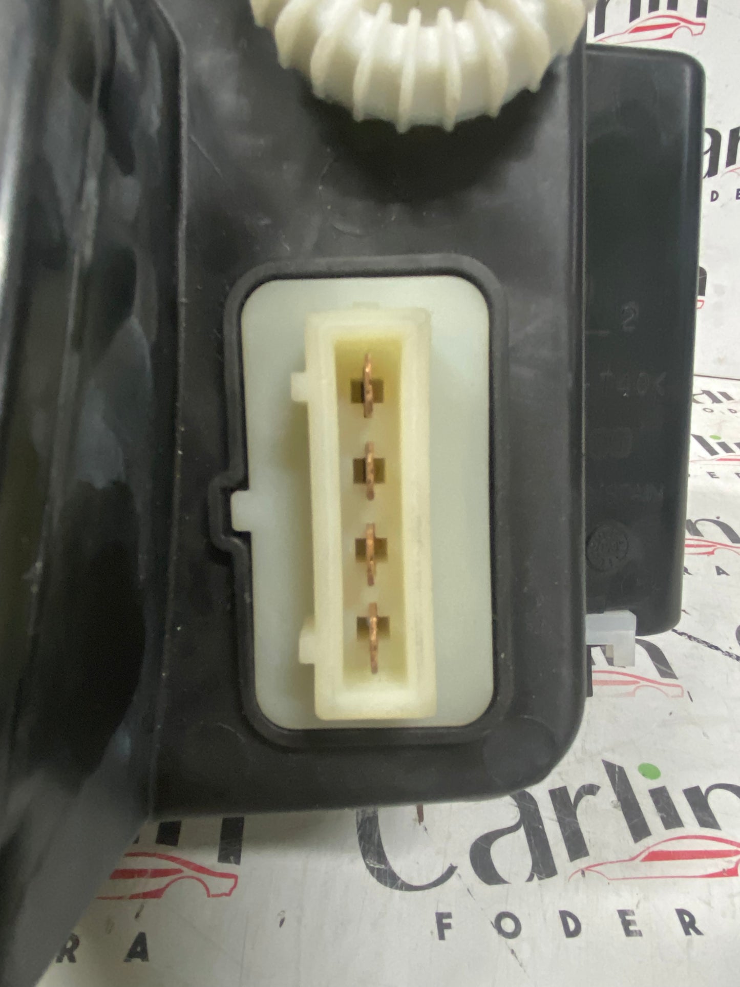 FARO ANTERIORE SINISTRO – VW POLO 4 PORTE 1996-1999 – 085818