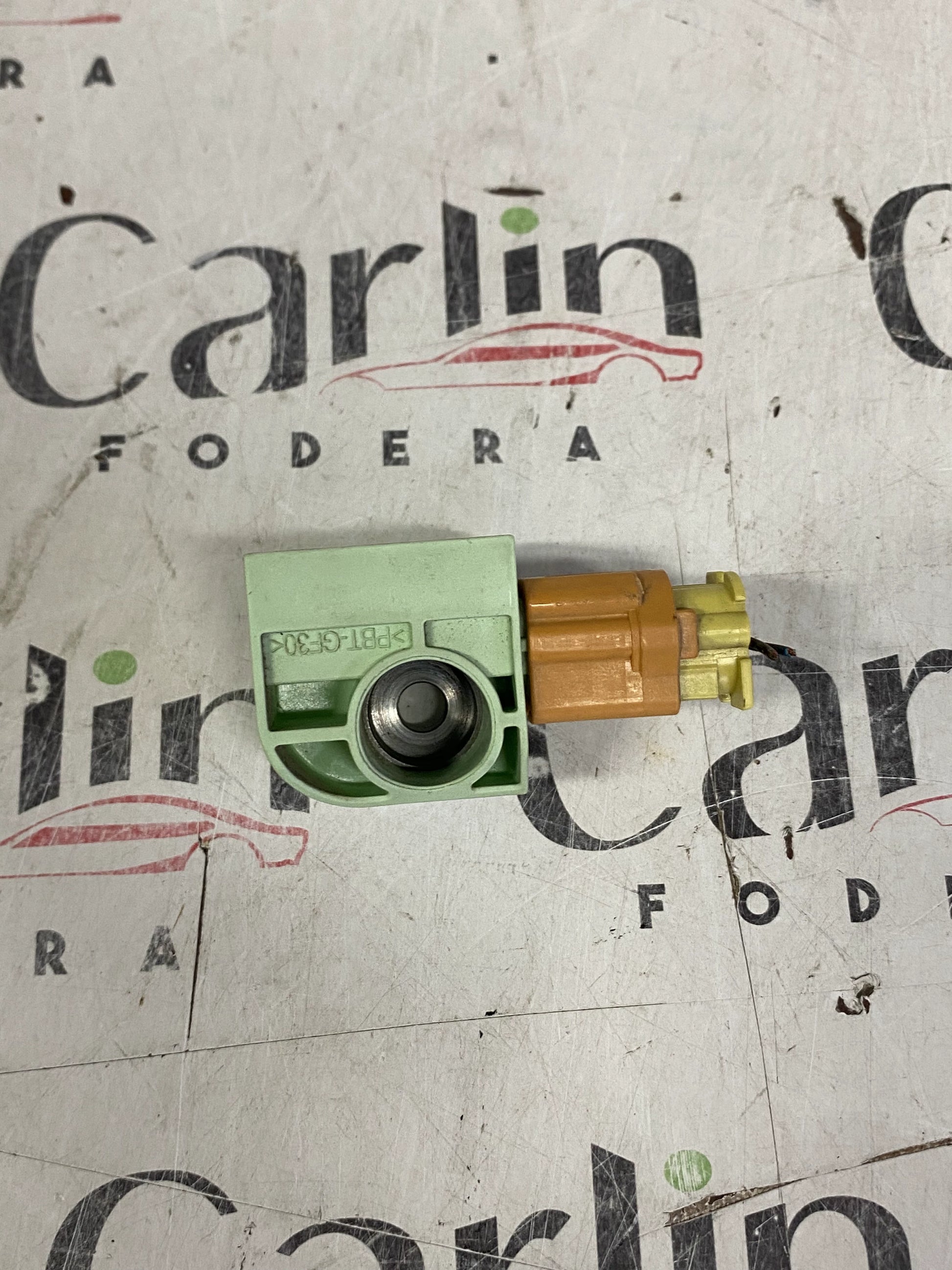 Sensore Airbag Anteriore Destro FIAT Stilo – Cod. 46805521 | Ricambio Originale Usato 1