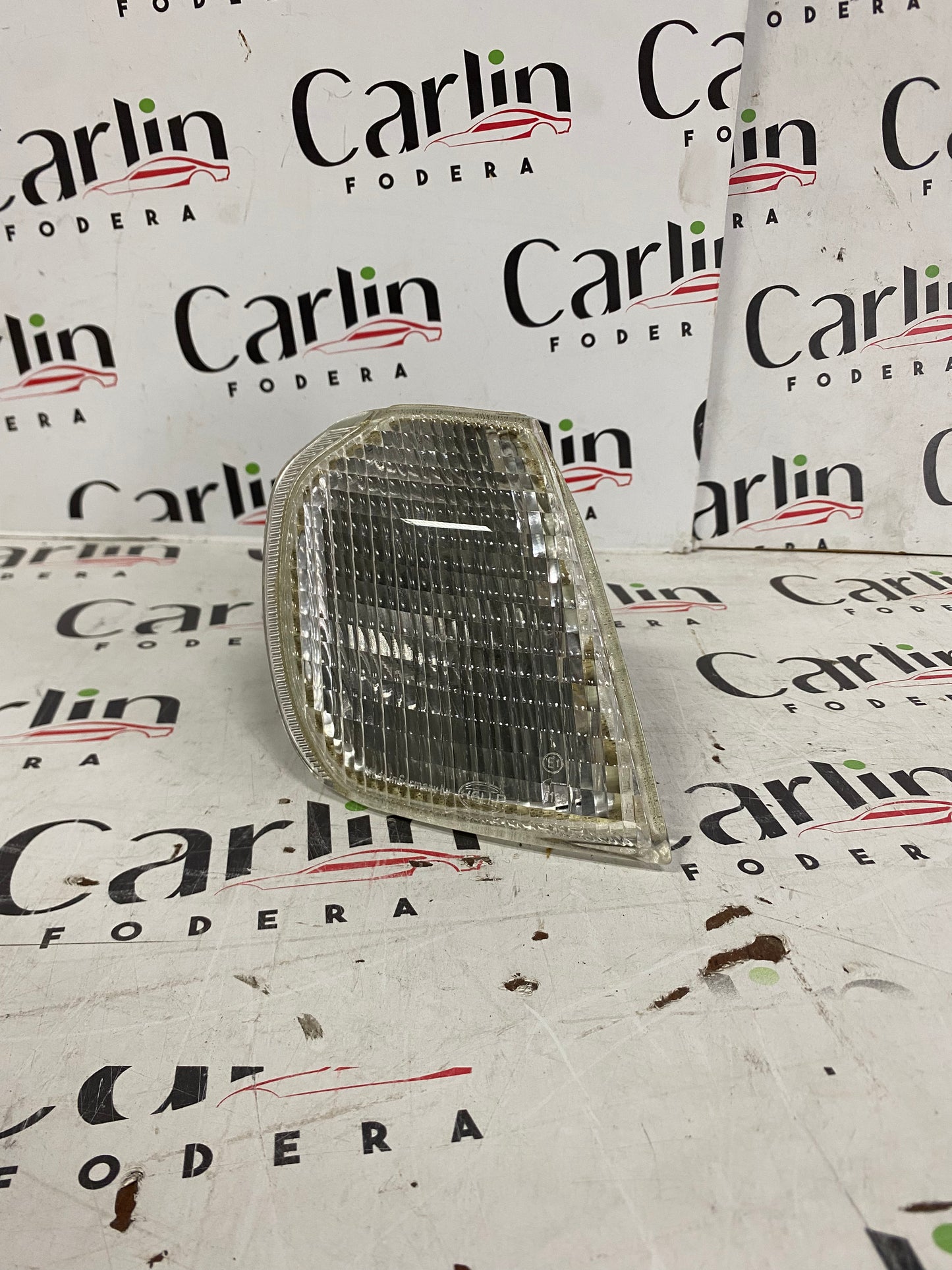 INDICATORE DI DIREZIONE ANTERIORE DESTRO – ALFA ROMEO 145 / 146 – HELLA 2BA 007 042-041