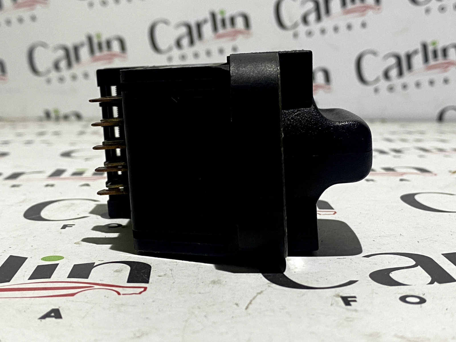 Interruttore Luci Opel Corsa B/Tigra 90213283 detail