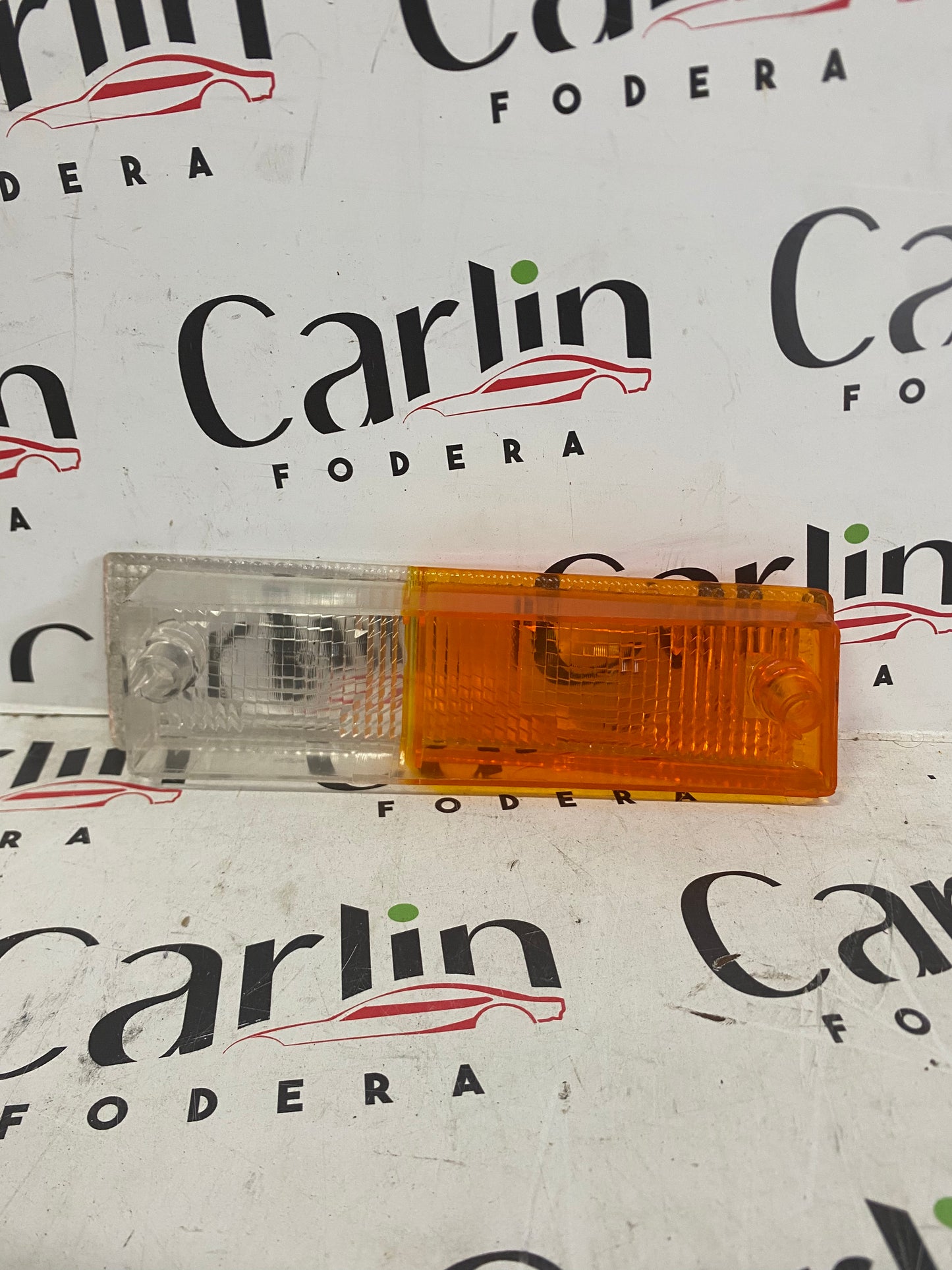 LENTE FANALINO ANTERIORE DESTRO NUOVA – FIAT RITMO 1ª SERIE – OEM 10054023 1