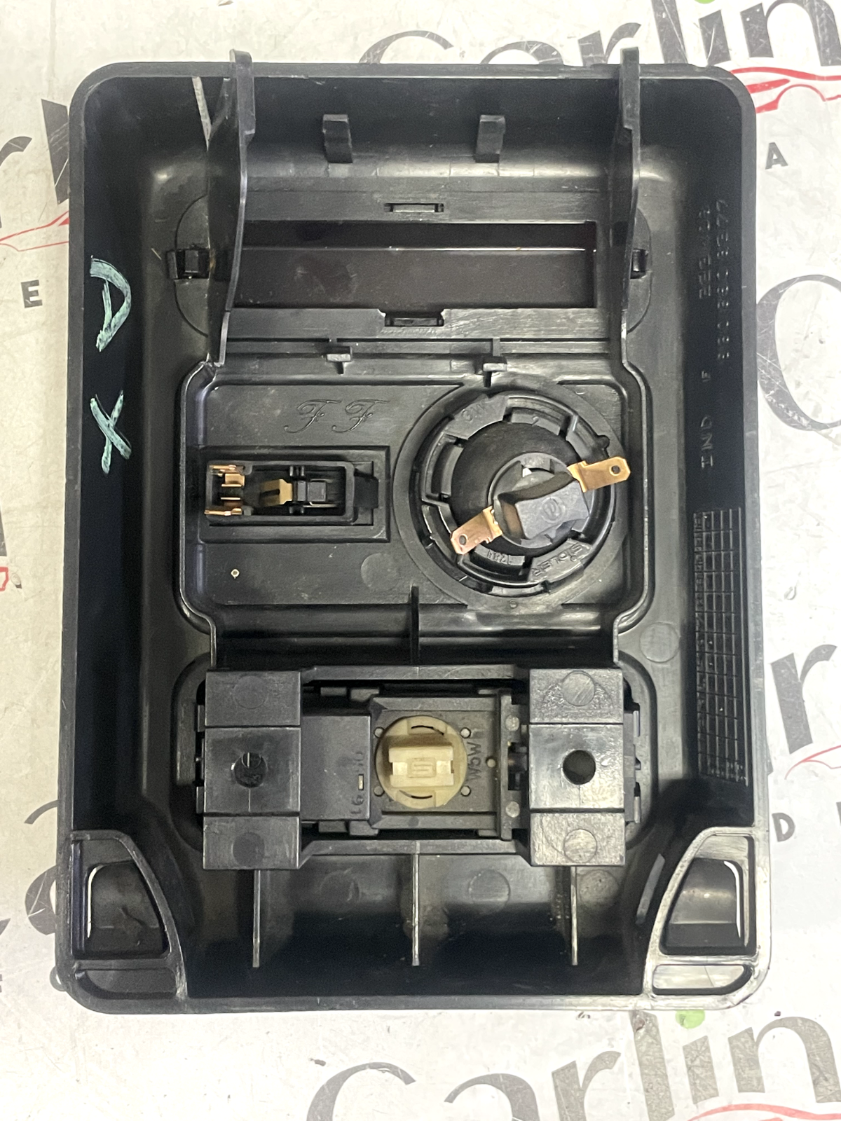 Luce Interna Plafoniera Nera Citroën AX 9606906377 detail