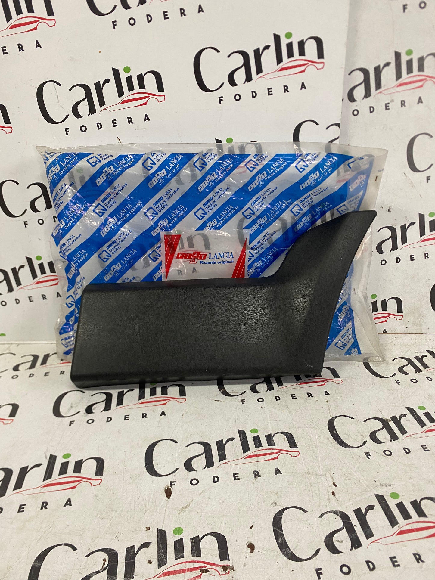 MODANATURA PARAFANGO POSTERIORE SINISTRA – FIAT 126 – 1804949 / 7542821