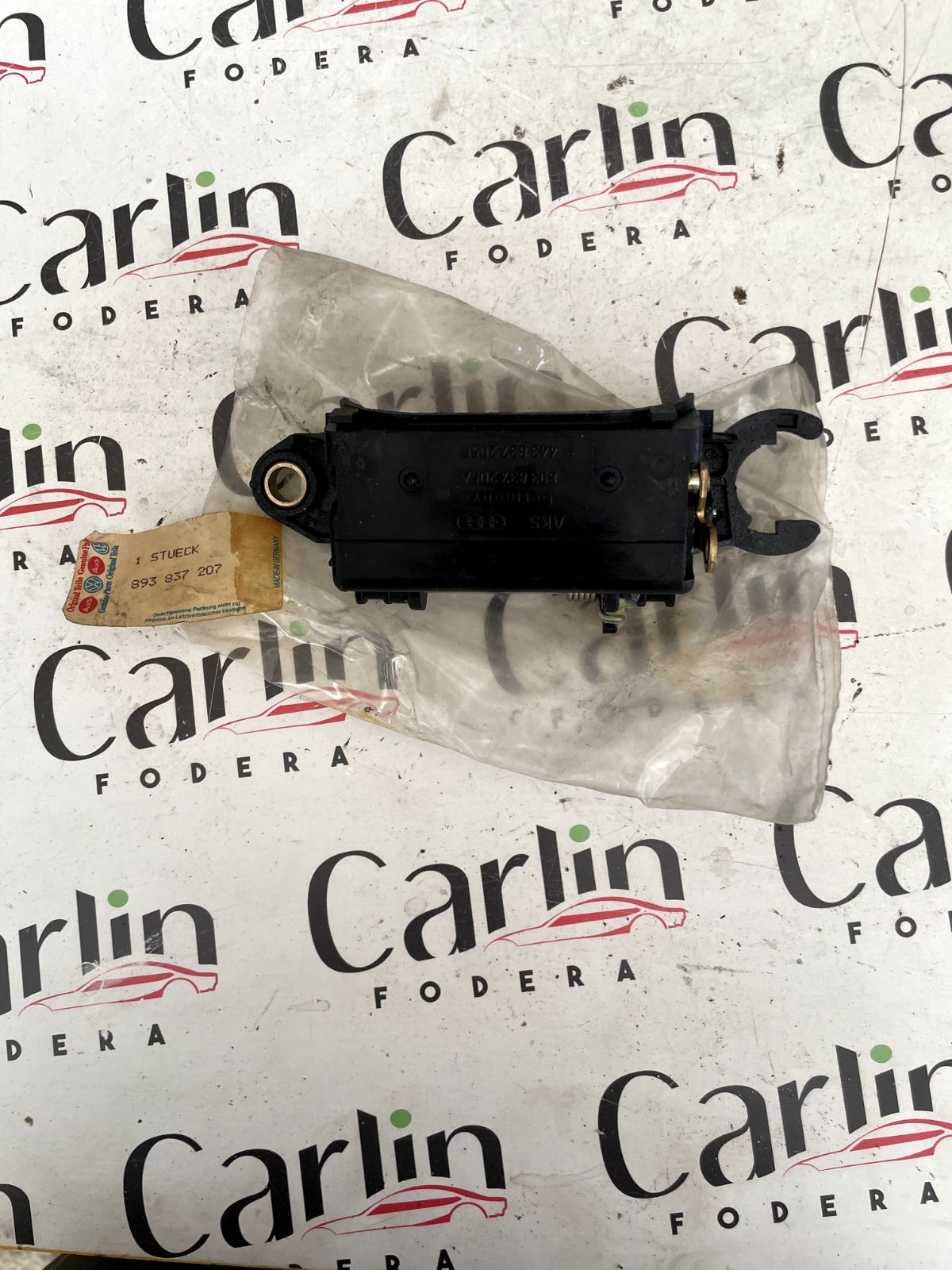 Maniglia Porta Anteriore Sx Audi 80/90/100 893837207 detail