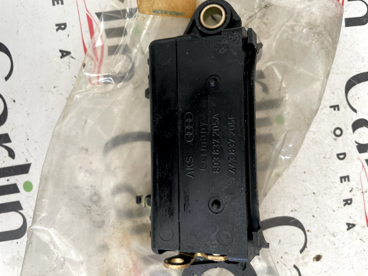 Maniglia Porta Anteriore Sx Audi 80/90/100 893837207 detail 3