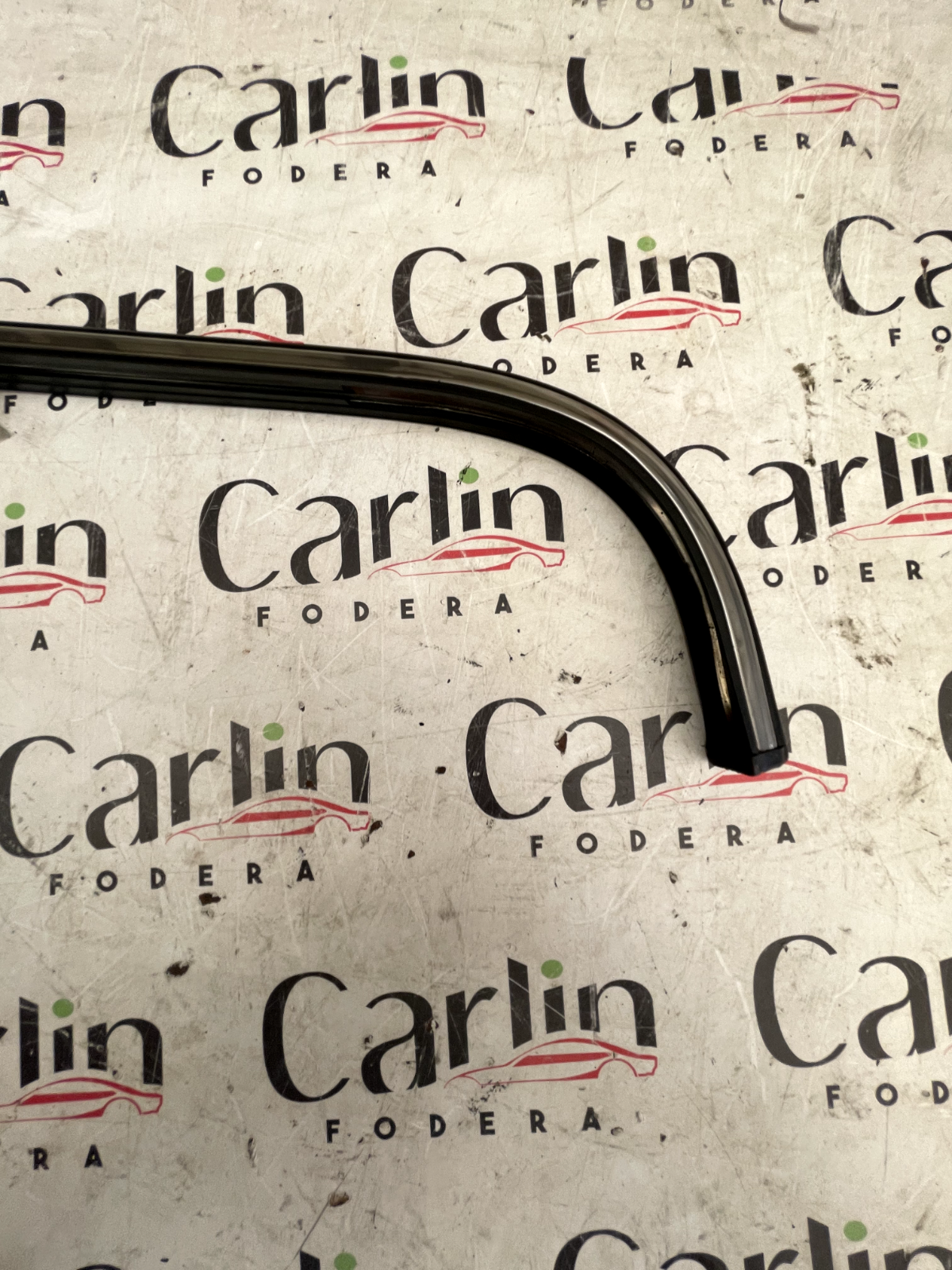 Modanatura Parafango Posteriore Mercedes 123 - 1236901080 detail 2