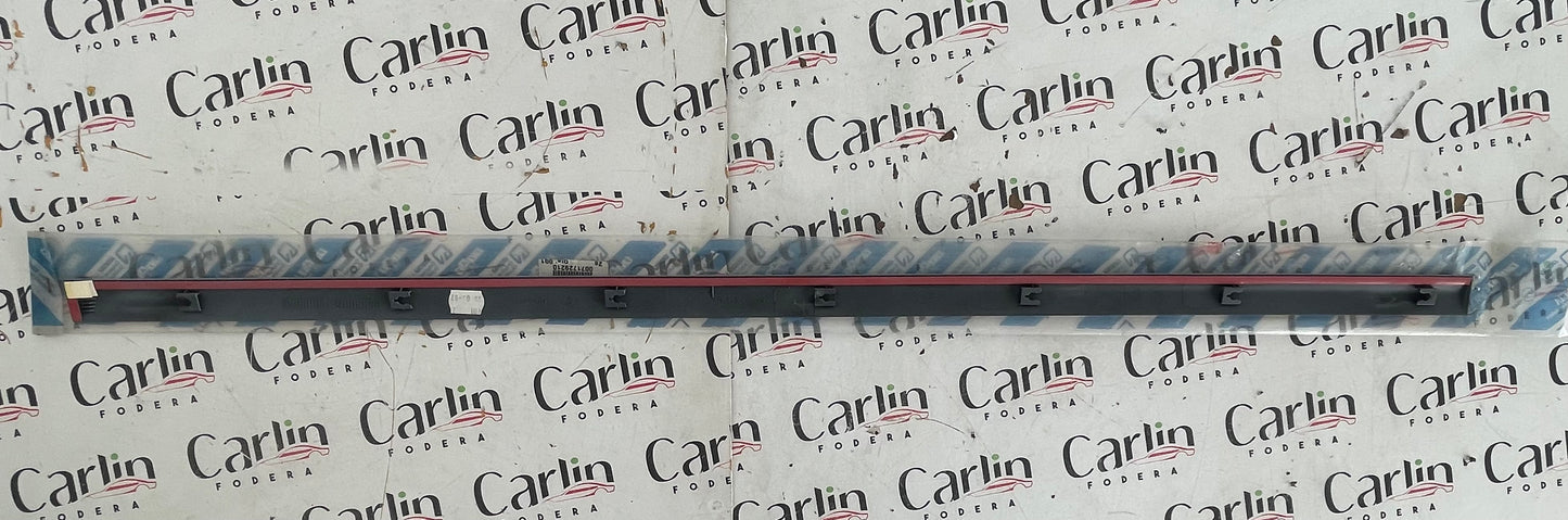 Modanatura Porta Anteriore Destra Lancia Thesis  71729210 detail