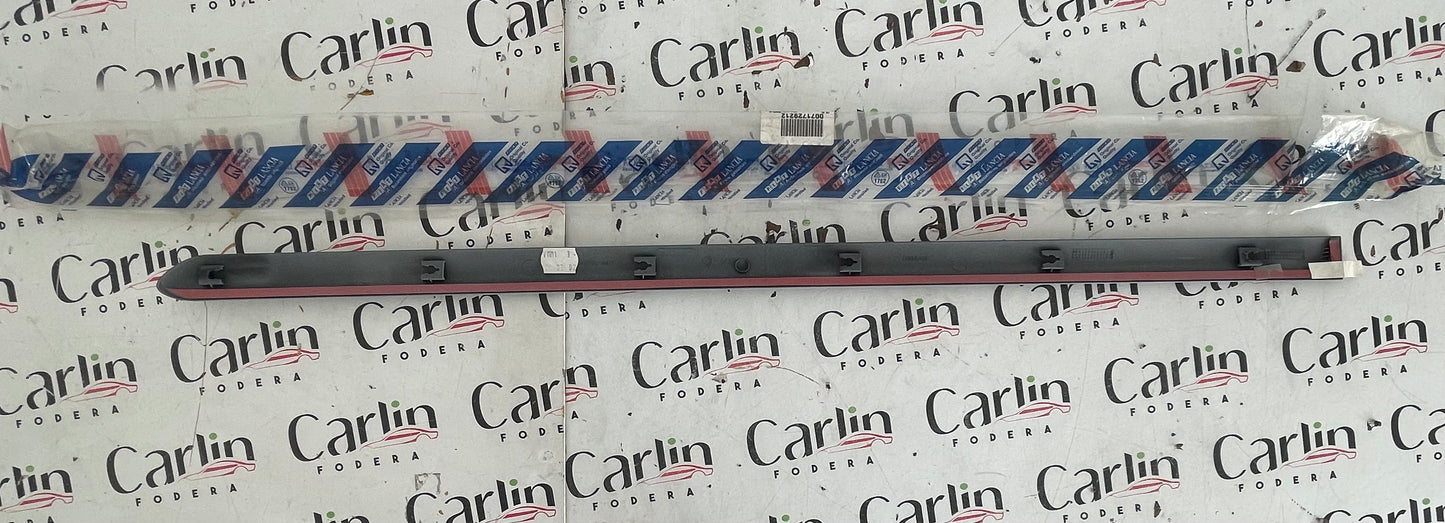 Modanatura Porta Posteriore Destra Lancia Thesis 71729212 detail