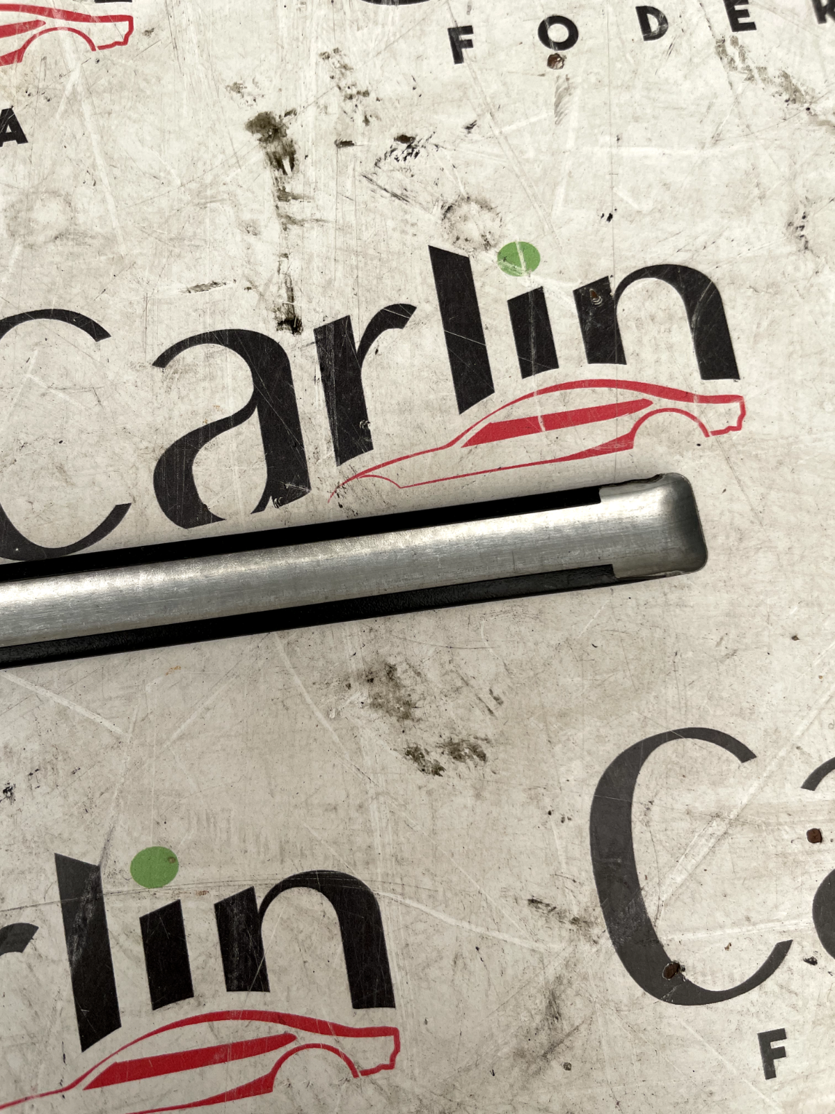 Modanatura Profilo Sottoporta Volkswagen Golf MK1 GTI - 171853555A detail 2