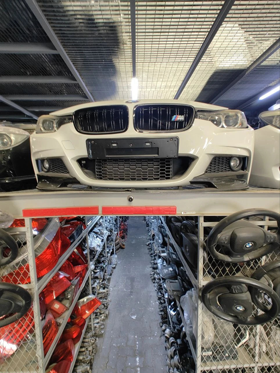 Musata BMW F30 M-Sport Usata con Cofano e Parafanghi