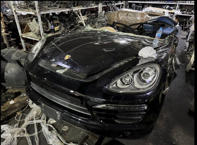 Musata e Carrozzeria Completa Porsche Cayenne 958 2