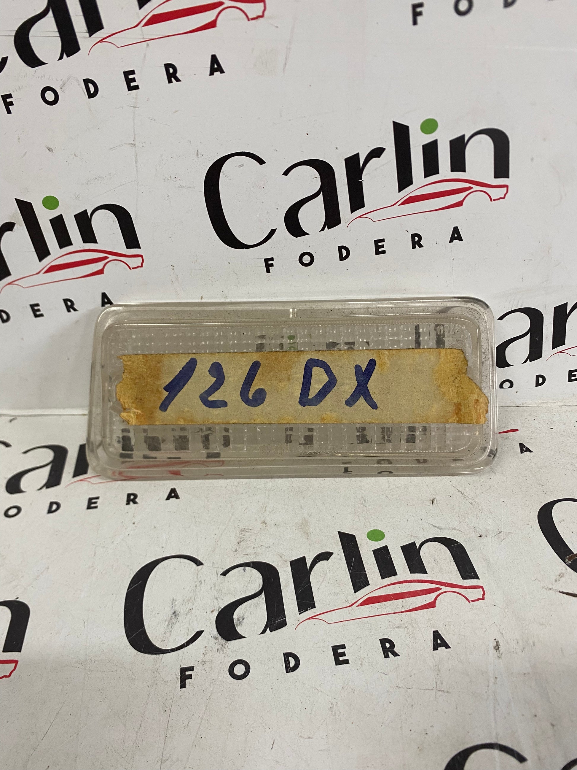 PLASTICA FANALINO ANTERIORE BIANCA DESTRA NUOVA – FIAT 126 1ª SERIE (1973-1977)