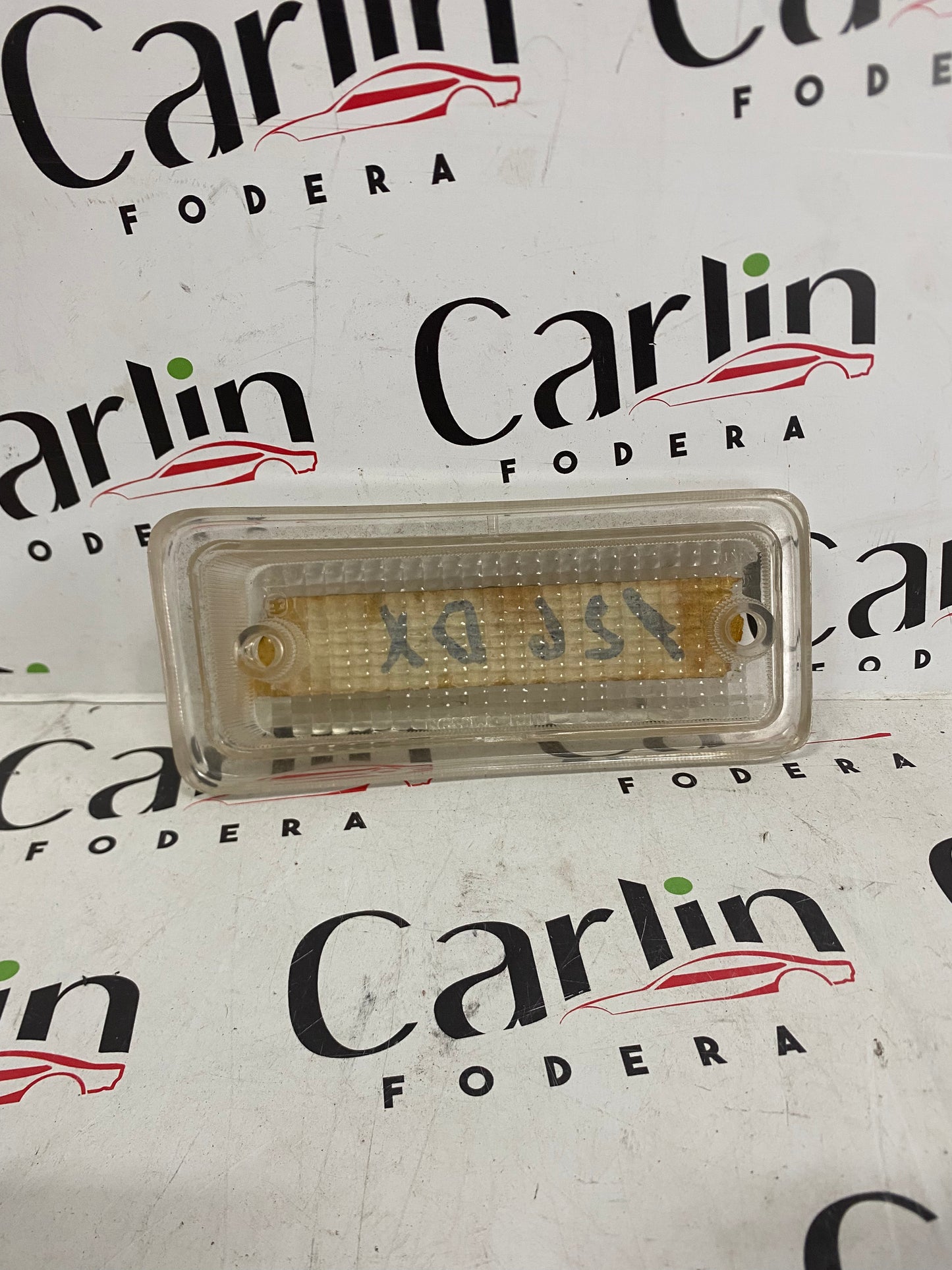 PLASTICA FANALINO ANTERIORE BIANCA DESTRA NUOVA – FIAT 126 1ª SERIE (1973-1977) 1