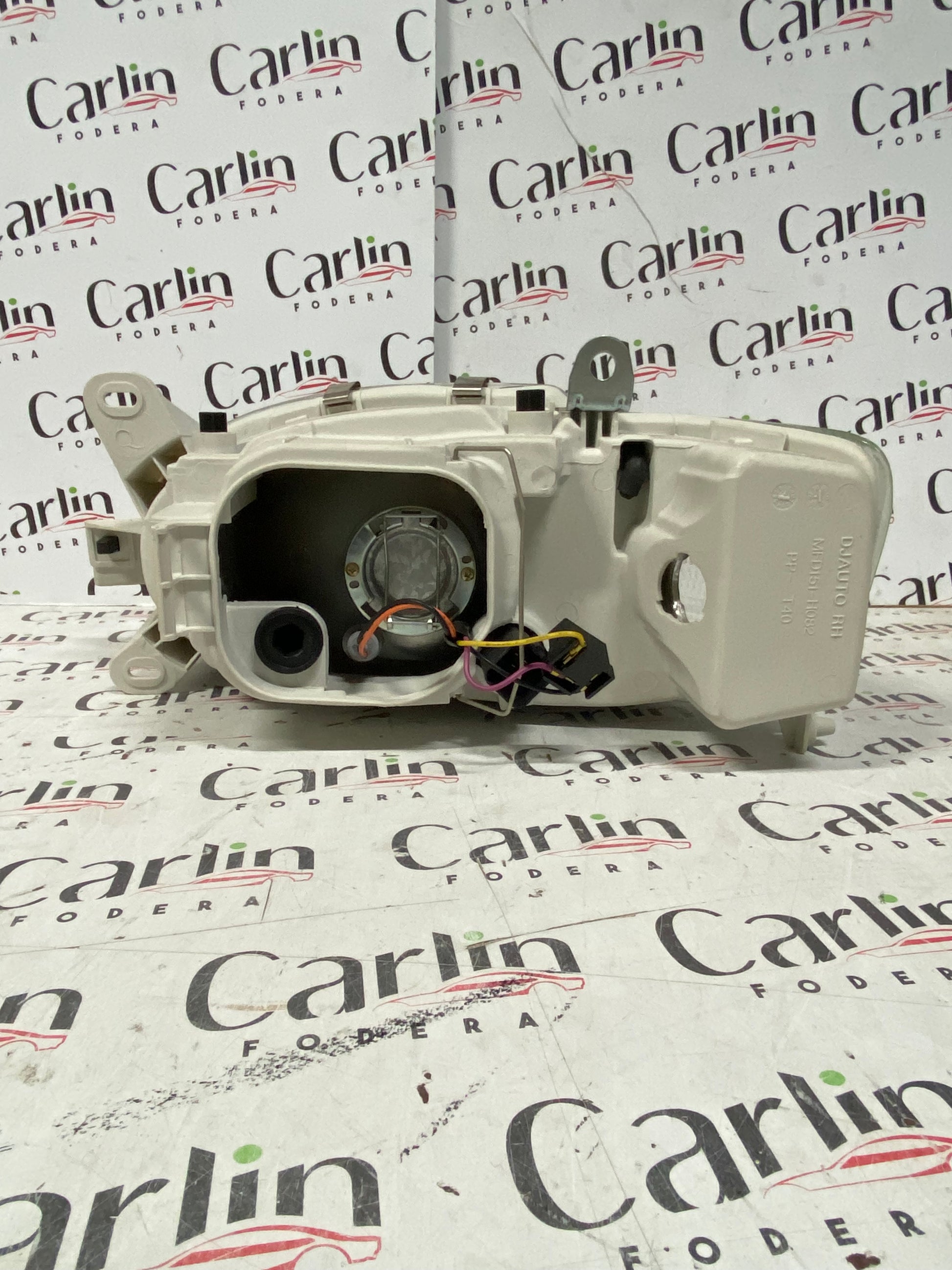 PROIETTORE DESTRO – FORD ESCORT 1995 – COD. 085745 / 24294500 4