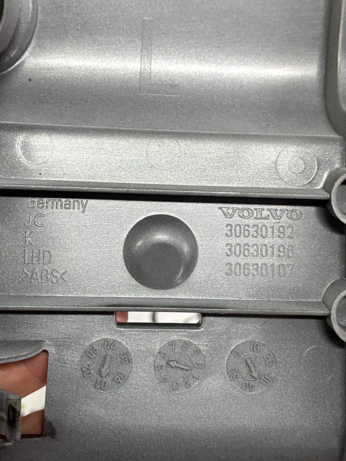 Pannello Copertura Cambio Volvo S40/V40 - 30630192 detail 2